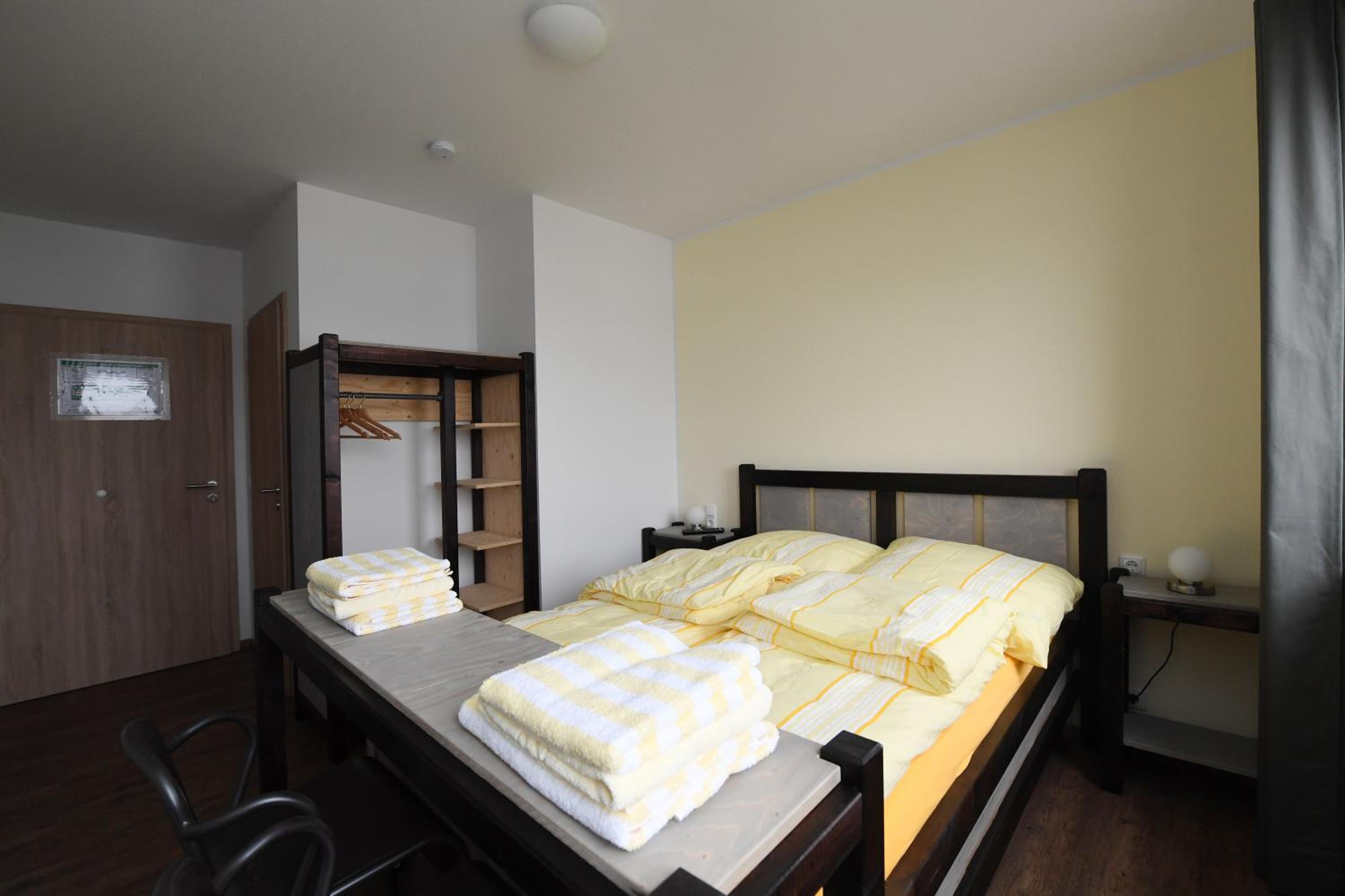 Standard Double Room - Photo 14