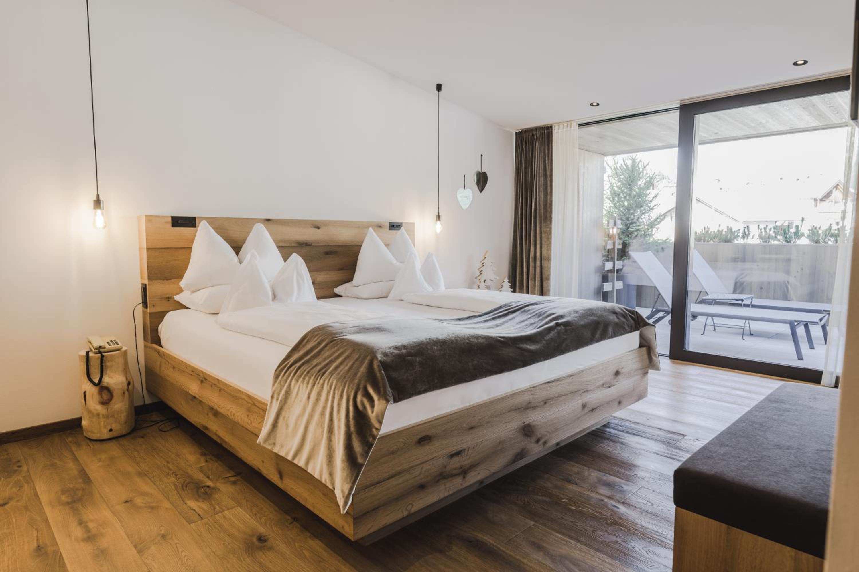 Suite with Mountain View photo 1