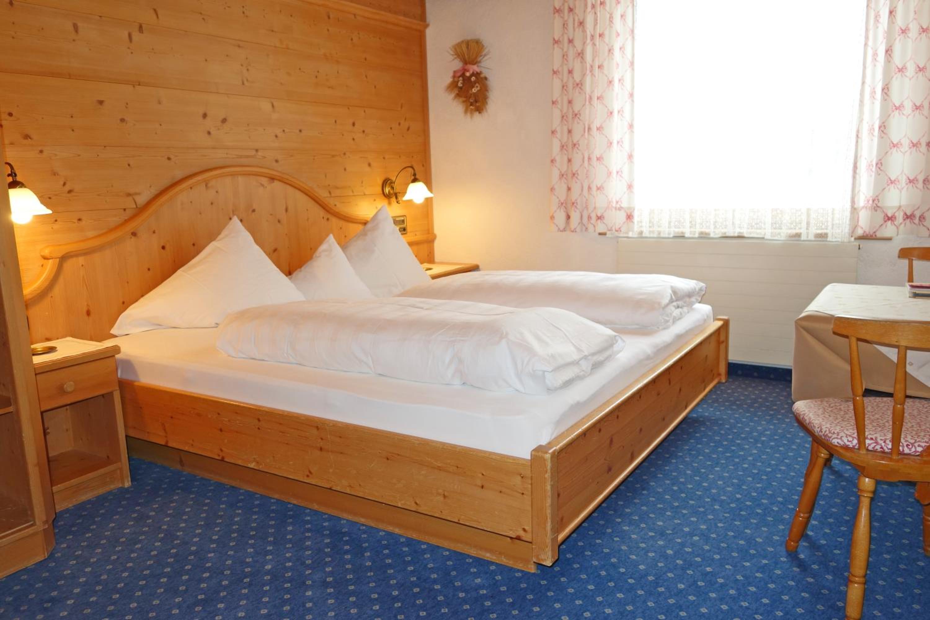 Standard Double Room photo 1