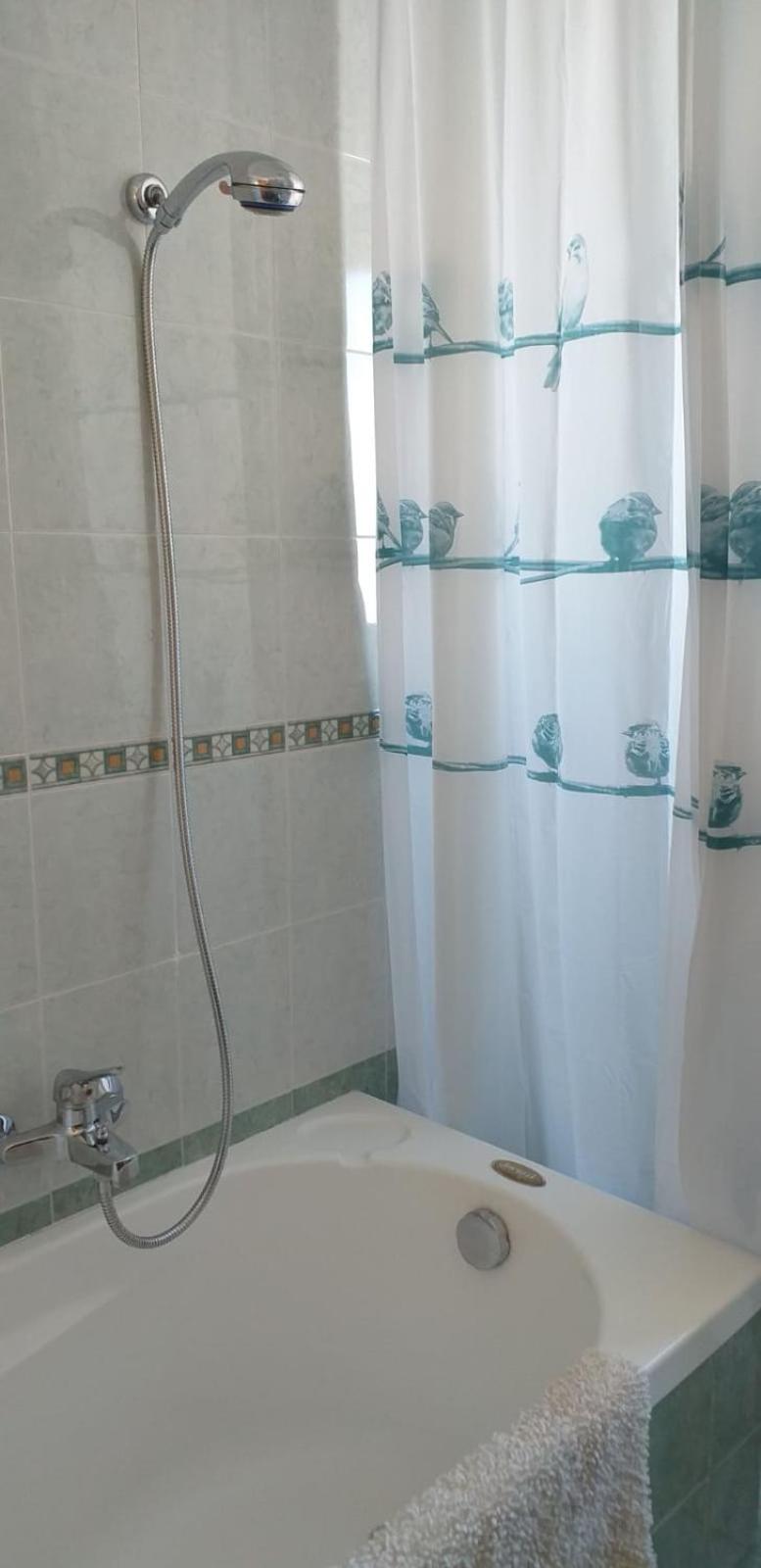 Deluxe Double or Twin Room photo 3