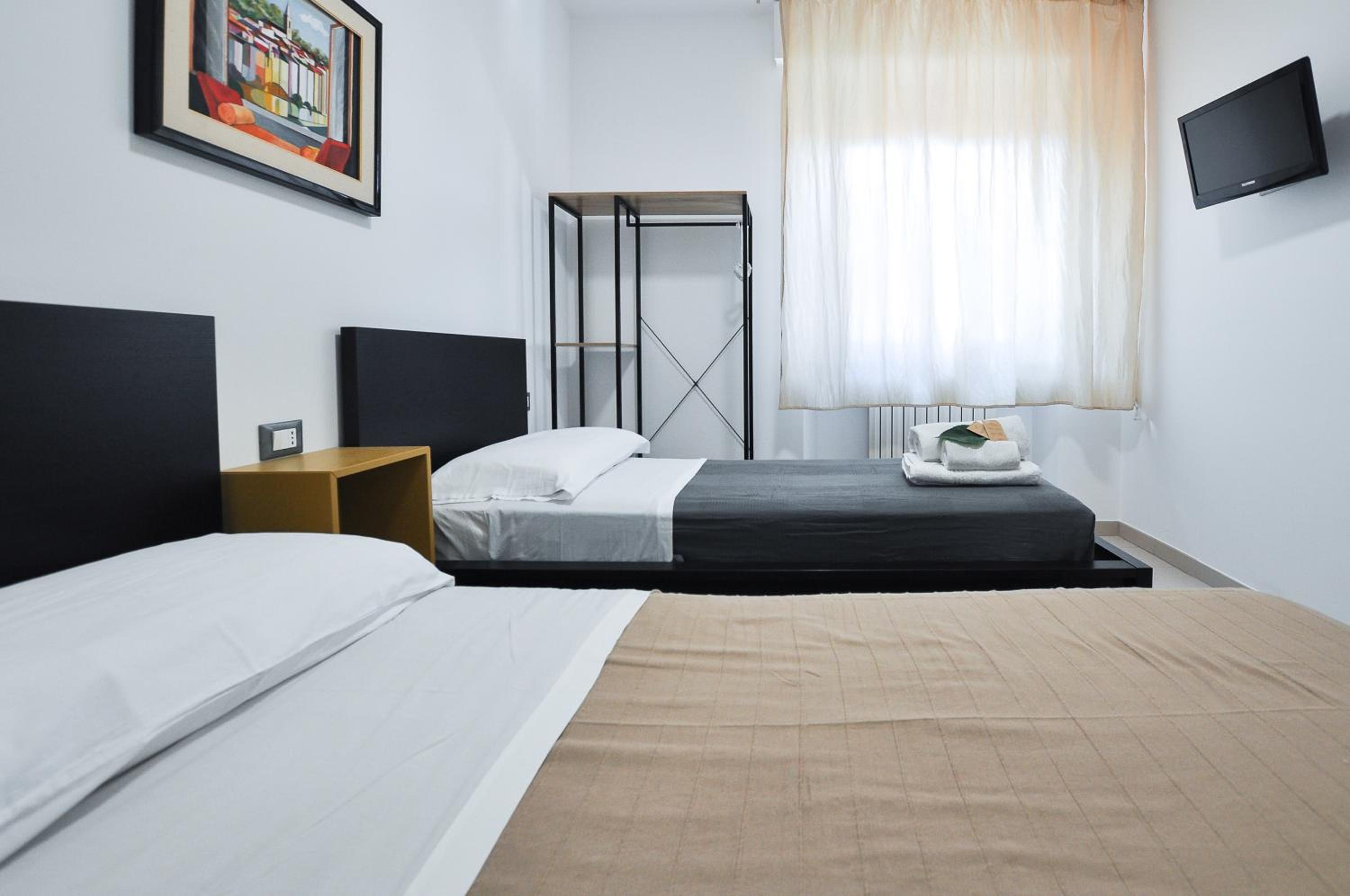 Double or Twin Room photo 3