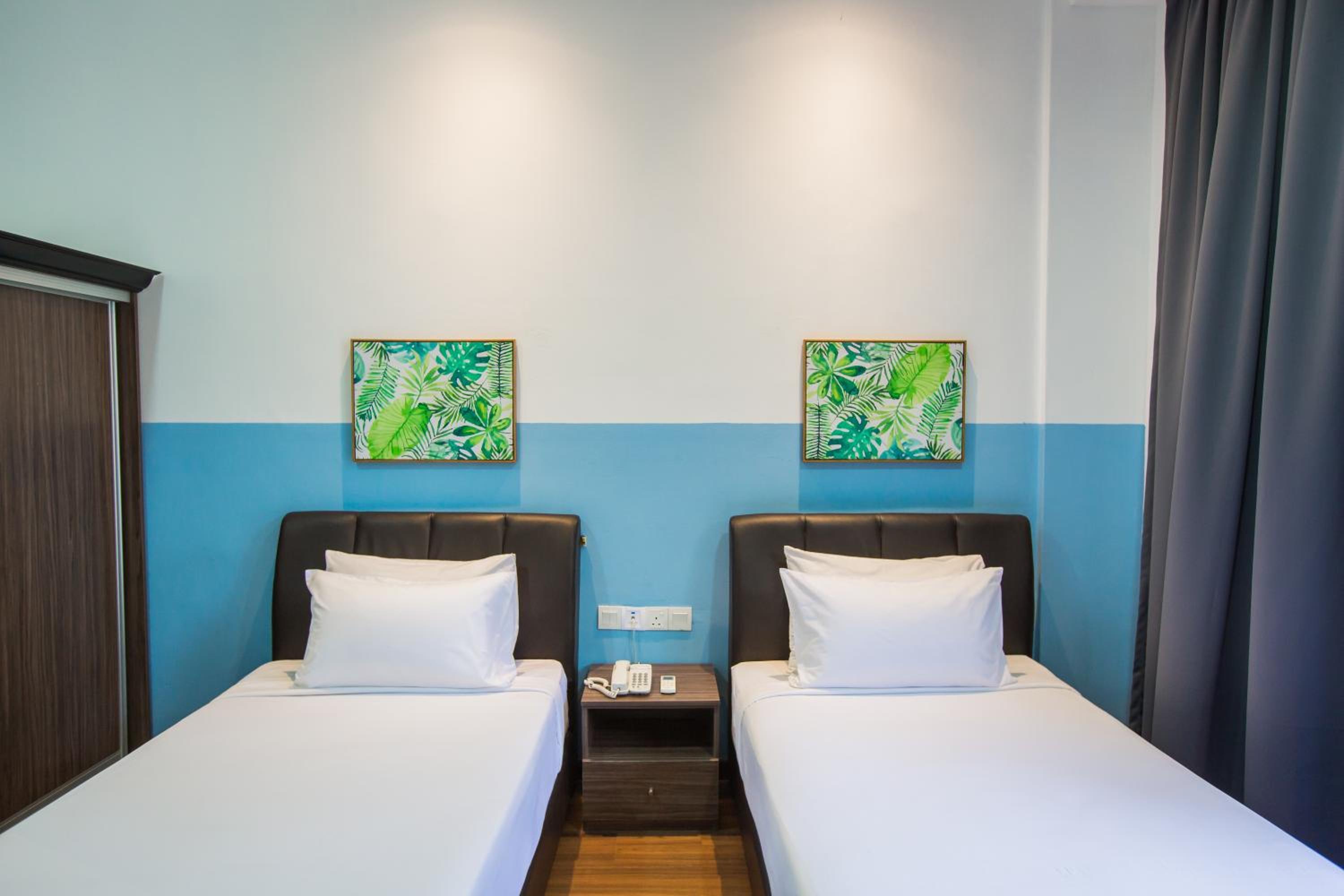 Superior Twin Room photo 3