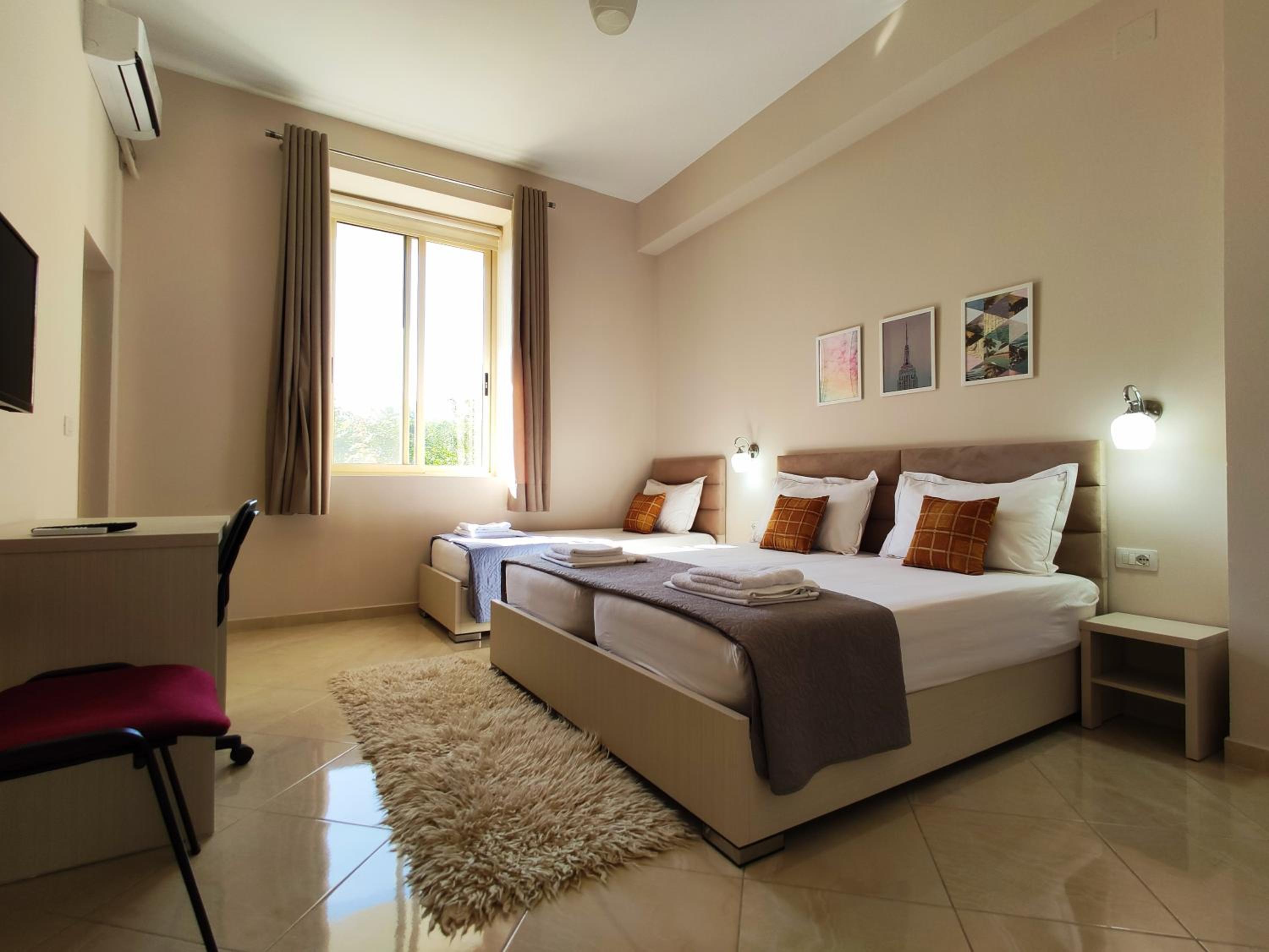 Triple Room with Private Bathroom
