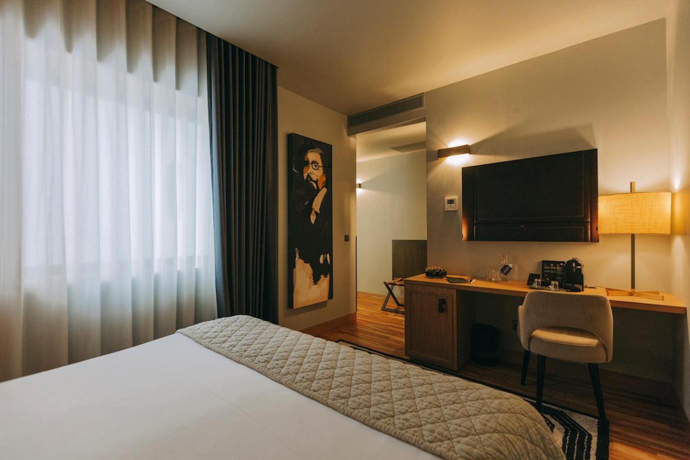 Available room