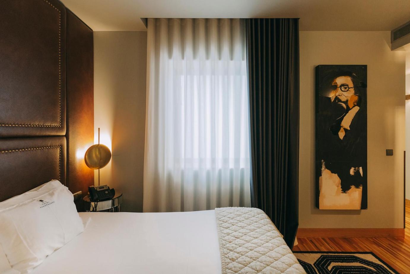 Available room