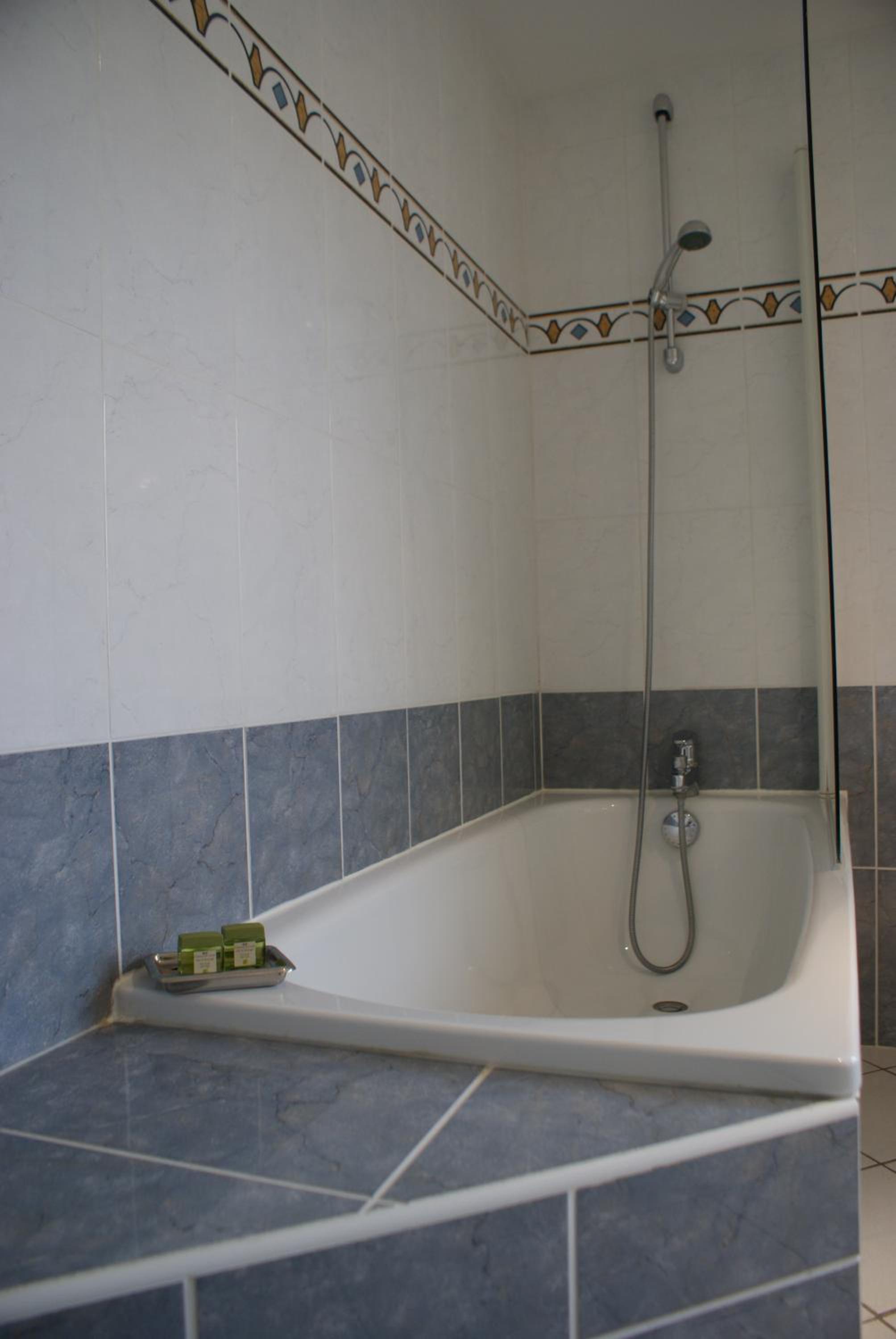 Comfort Double Room with Bath photo 2