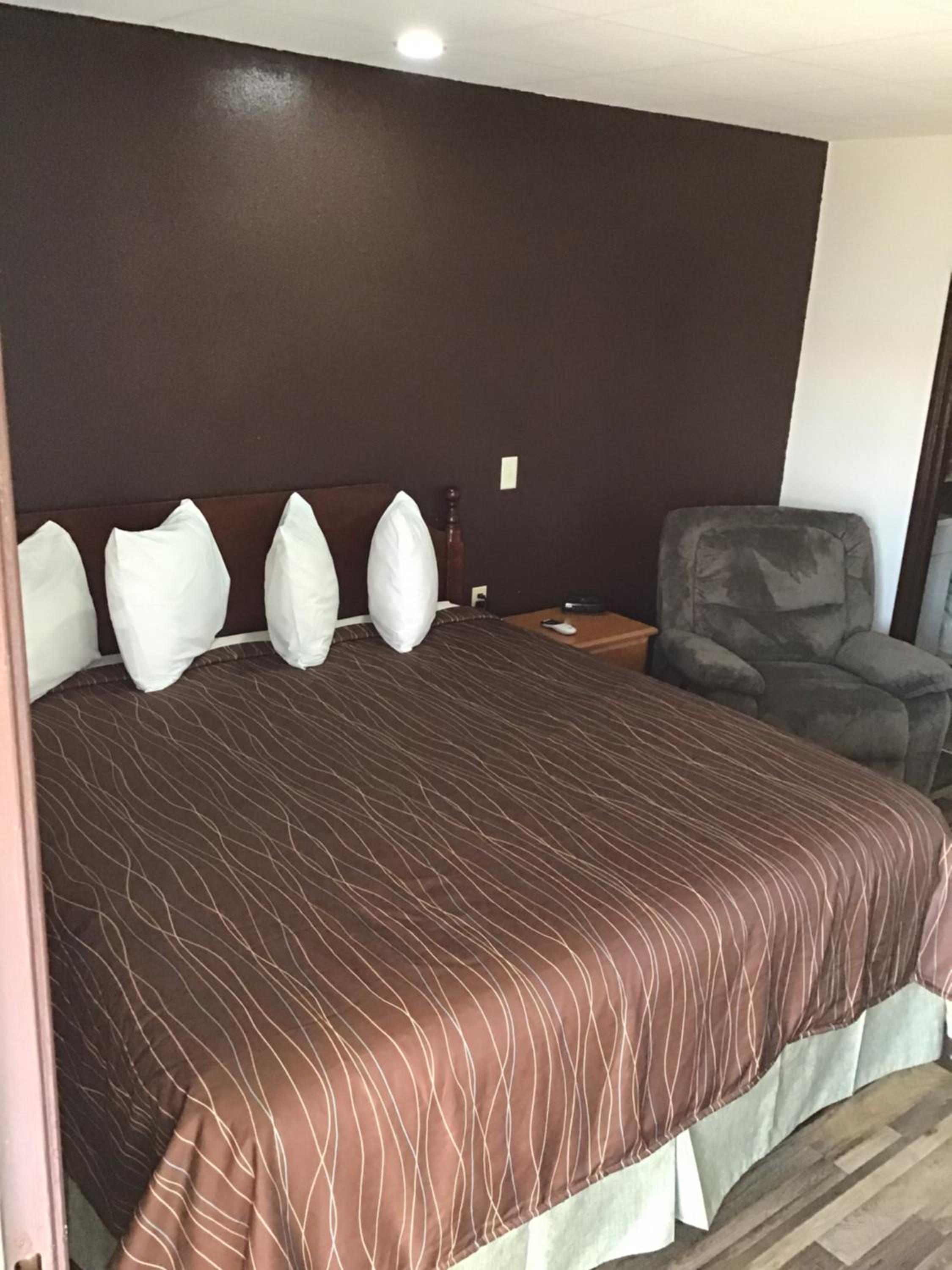 Single Room photo 1