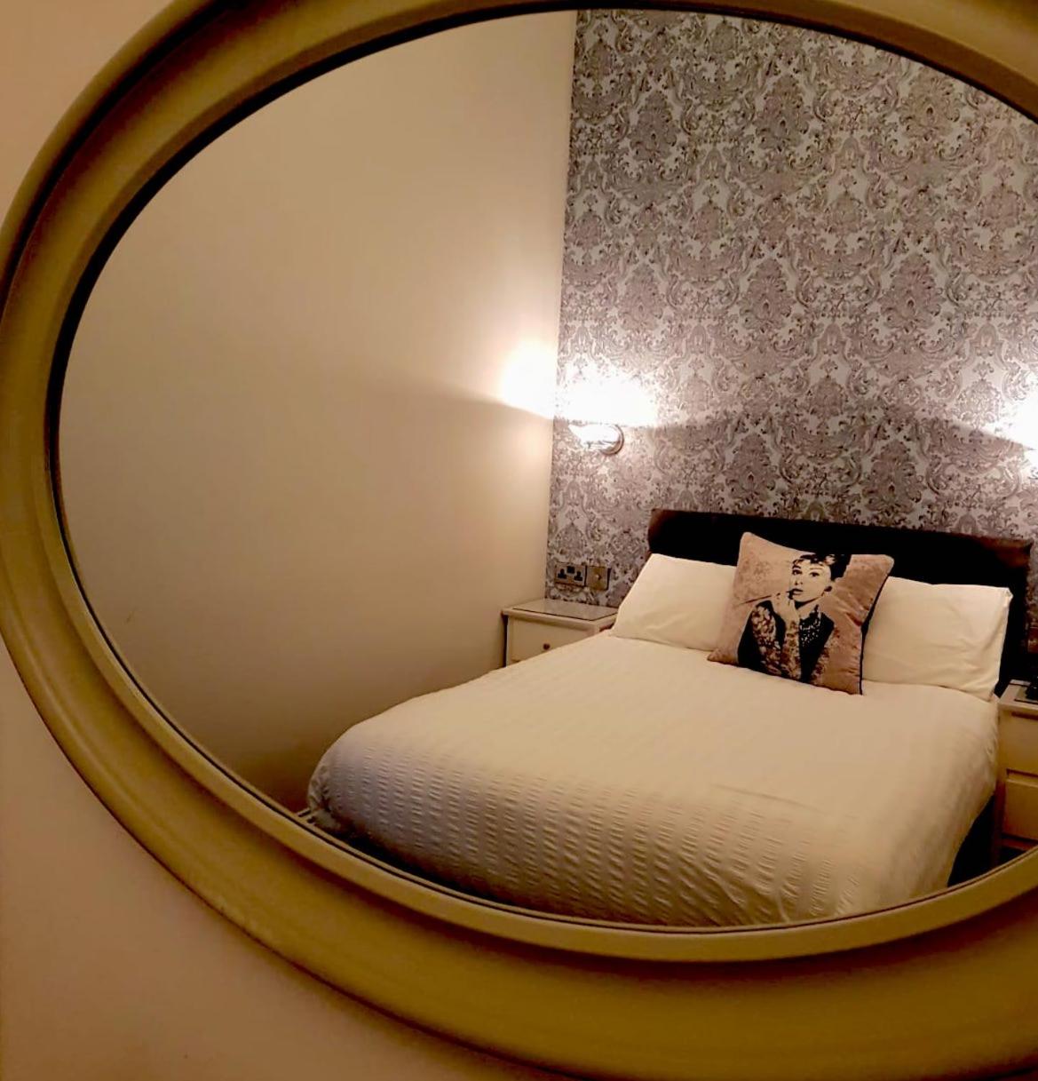 Small Double Room photo 3