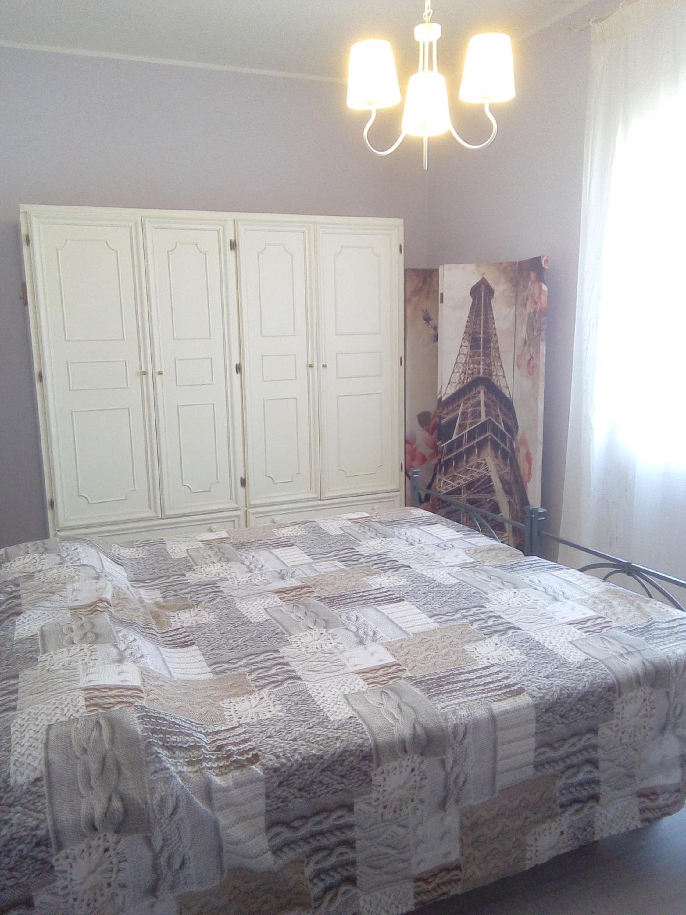 Double or Twin Room with Shared Bathroom photo 3