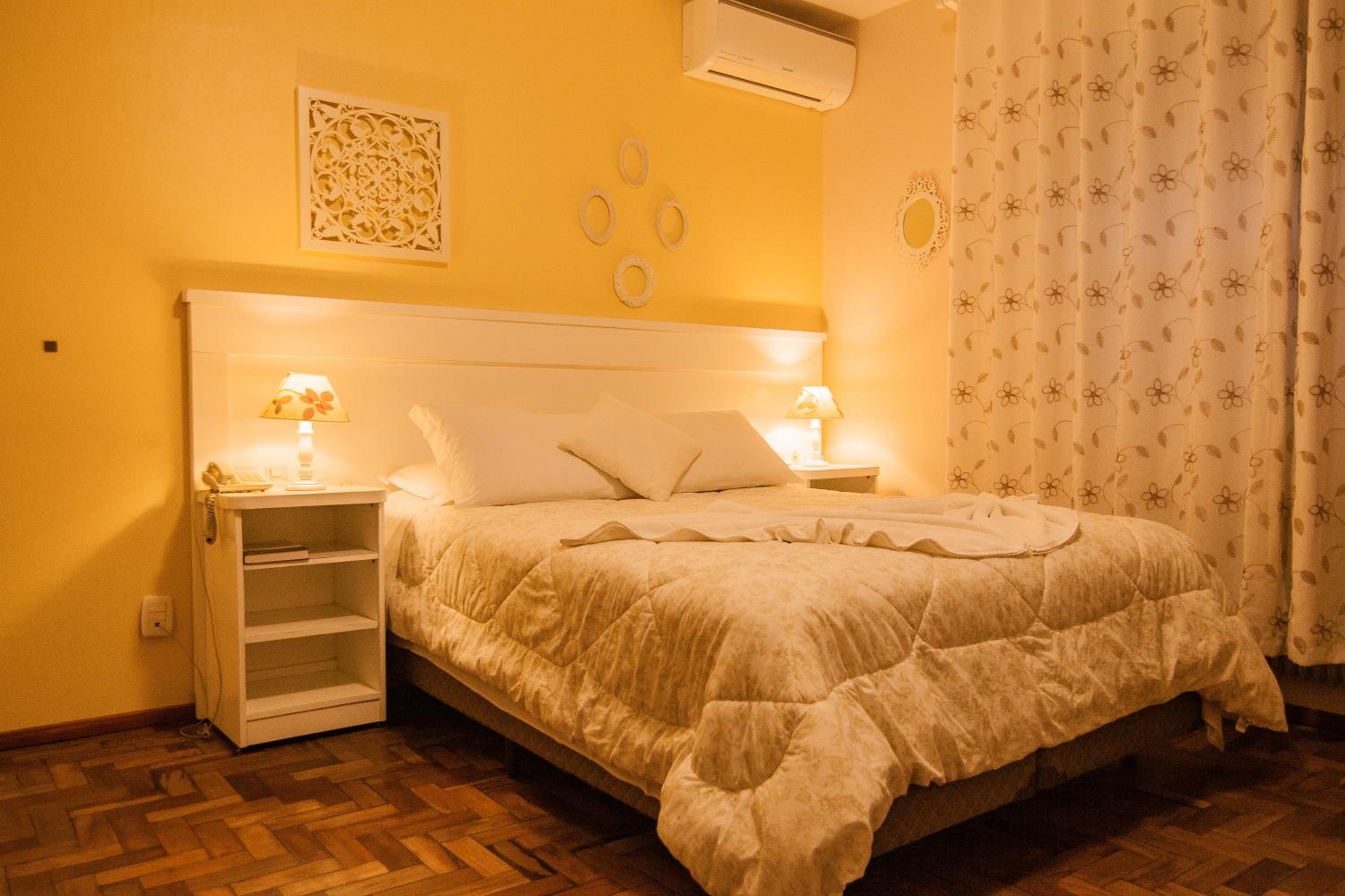 Comfort Triple Room