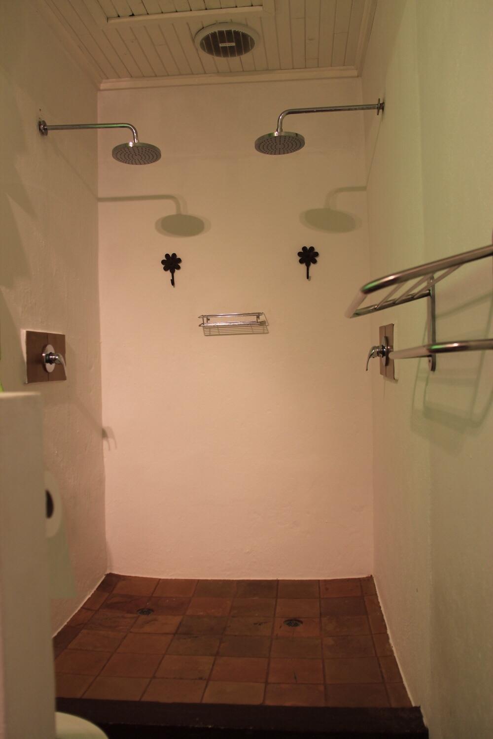 One-Bedroom Cottage - Photo 6