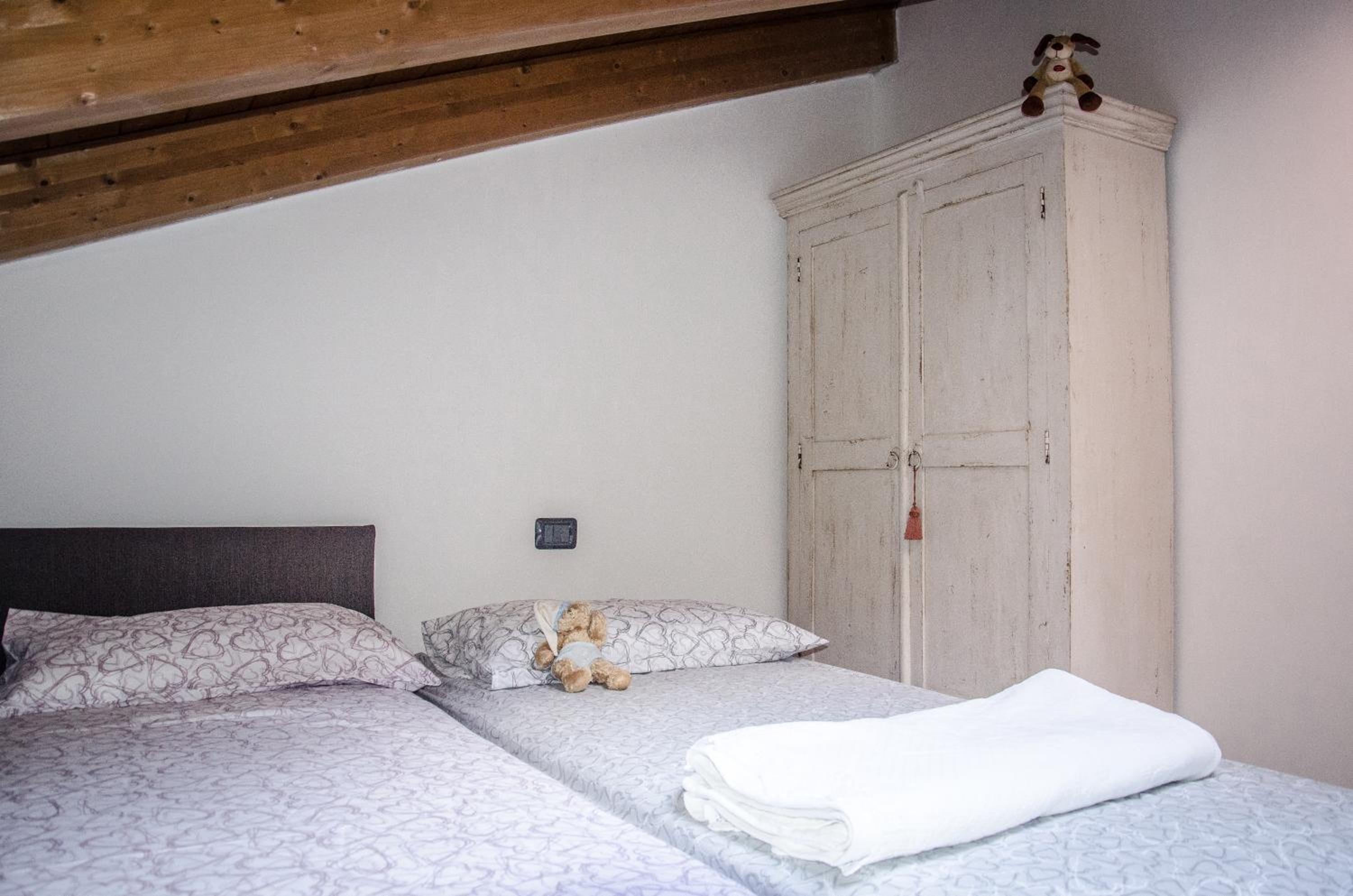 Two-Bedroom Apartment - Photo 36
