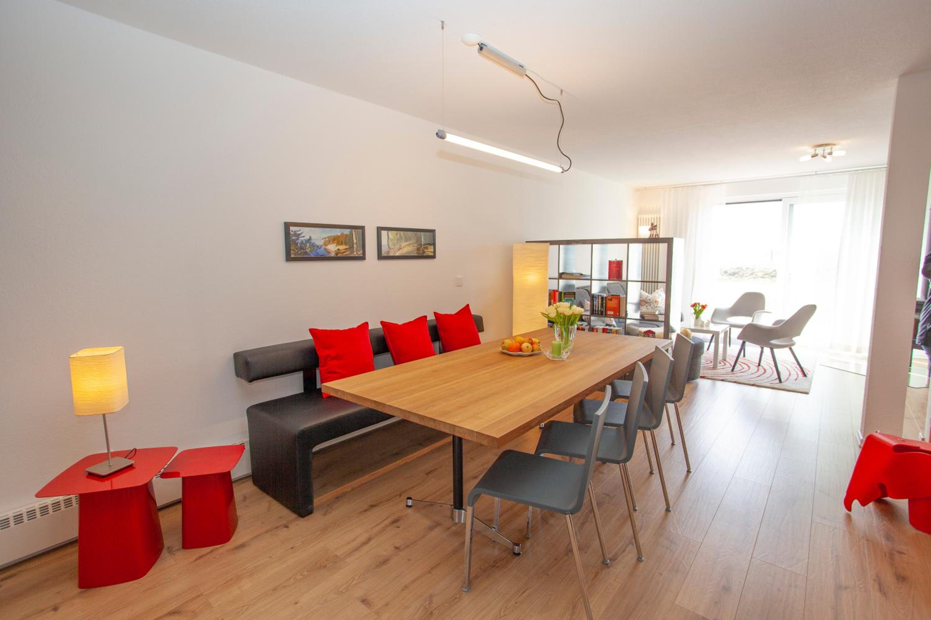 Apartment - Split Level photo 3