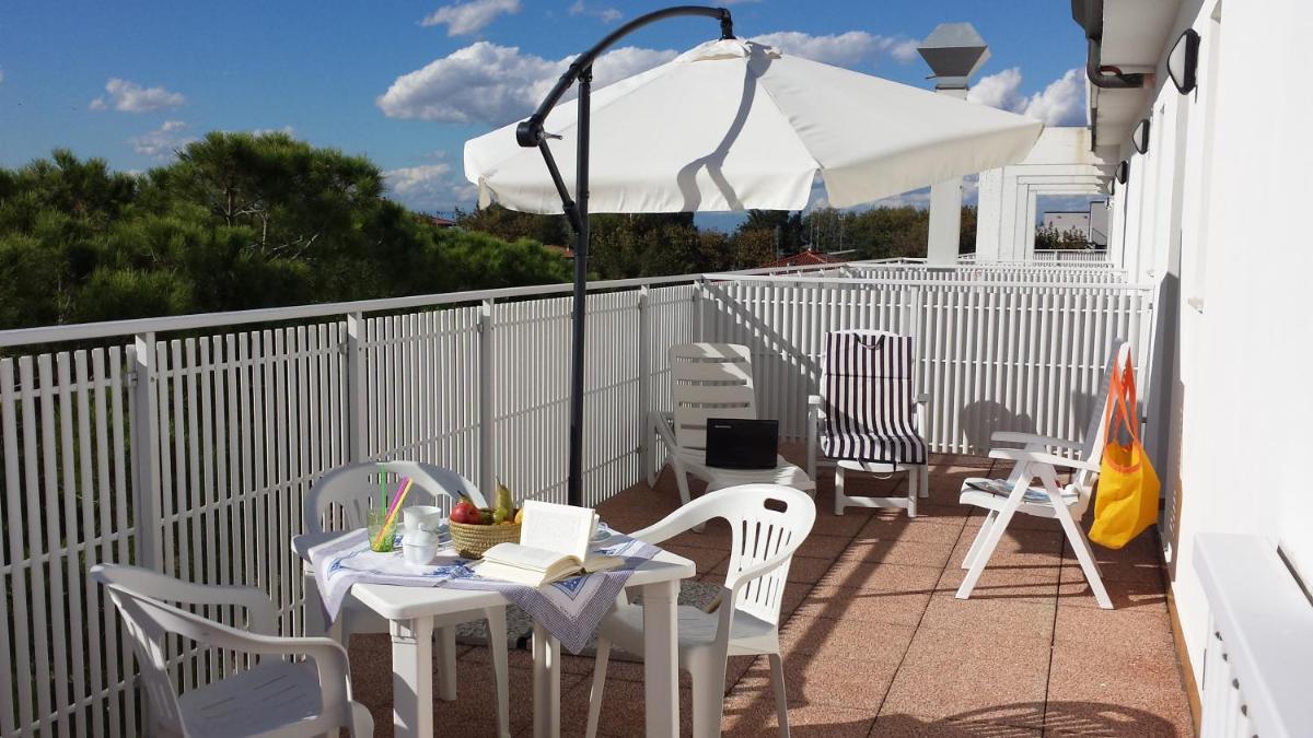 Triple Room with Terrace photo 3