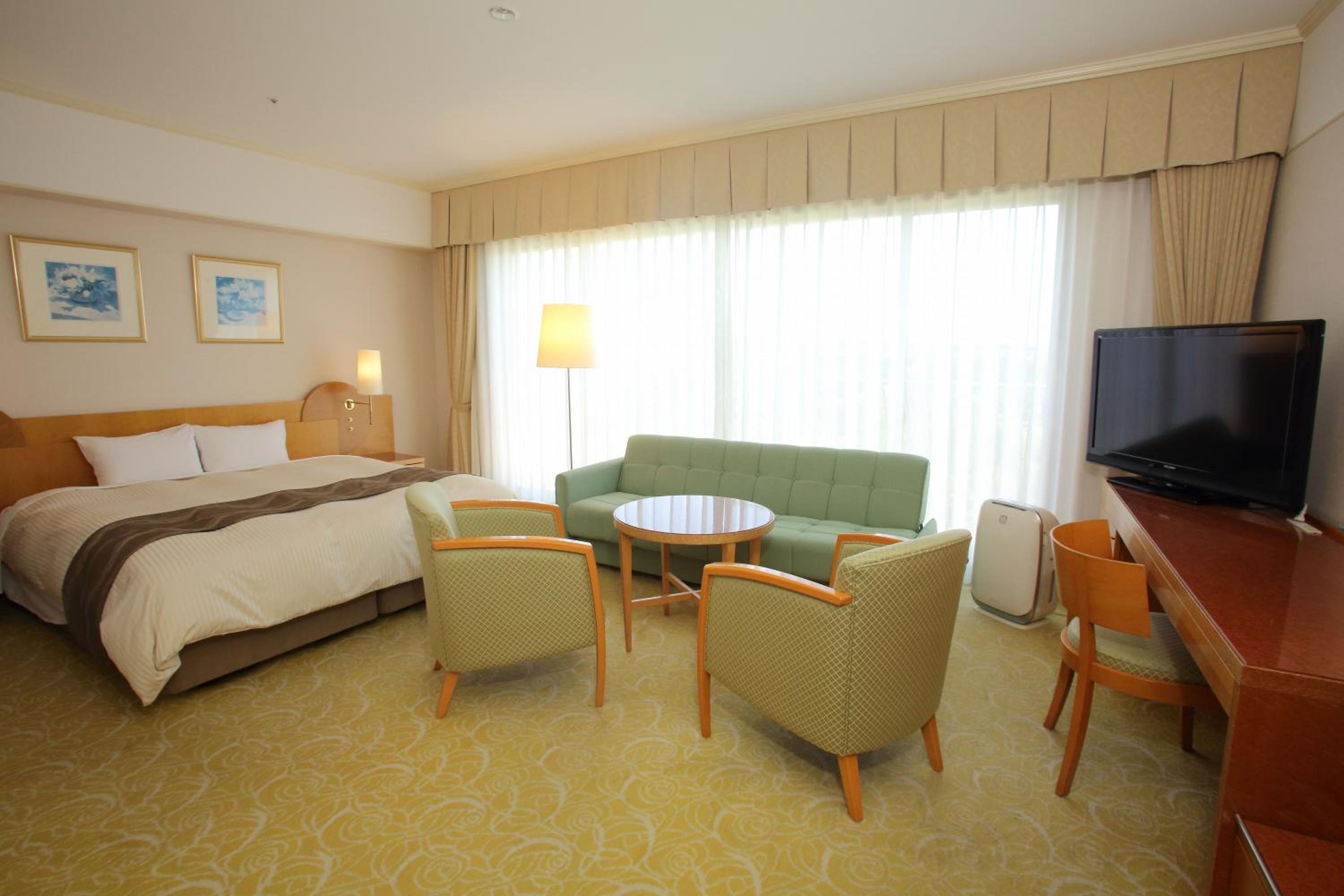 Superior Double Room with Balcony