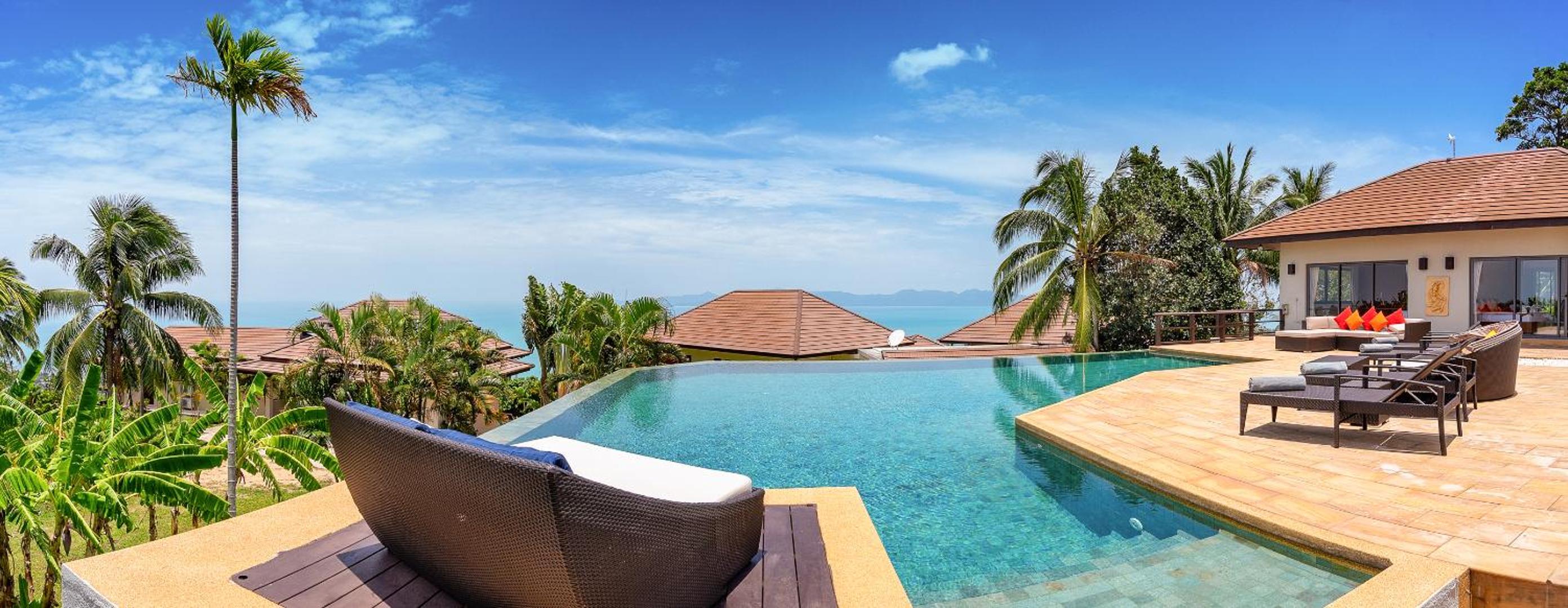 Villa with Sea View photo 2