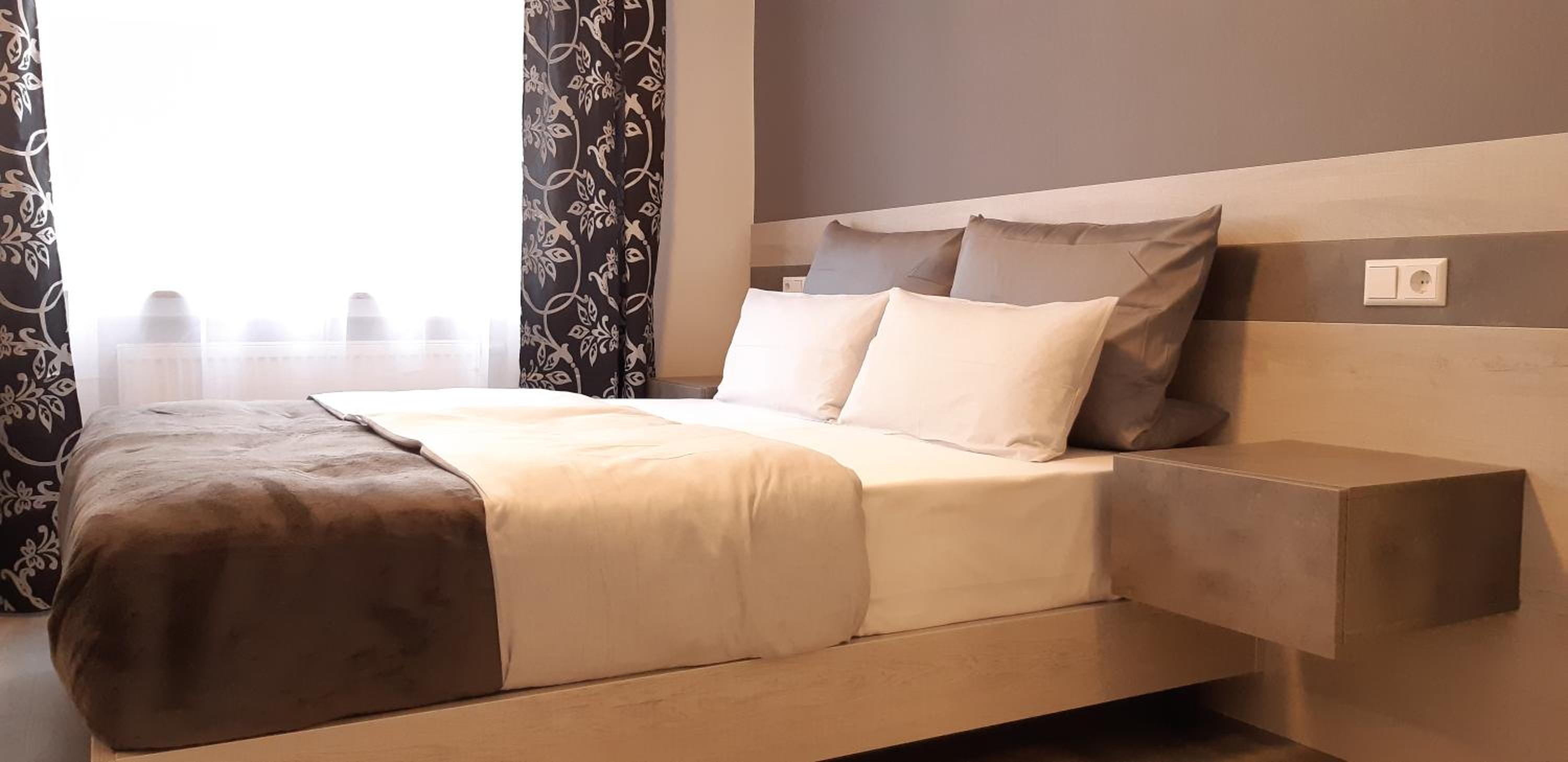 Double Room - Photo 1
