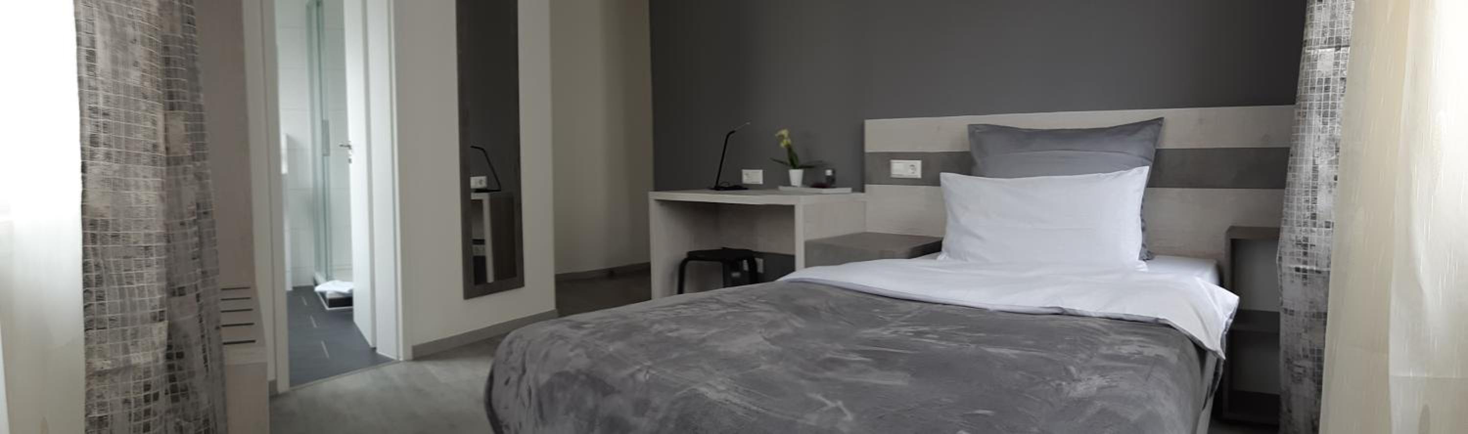 Single Room photo 2