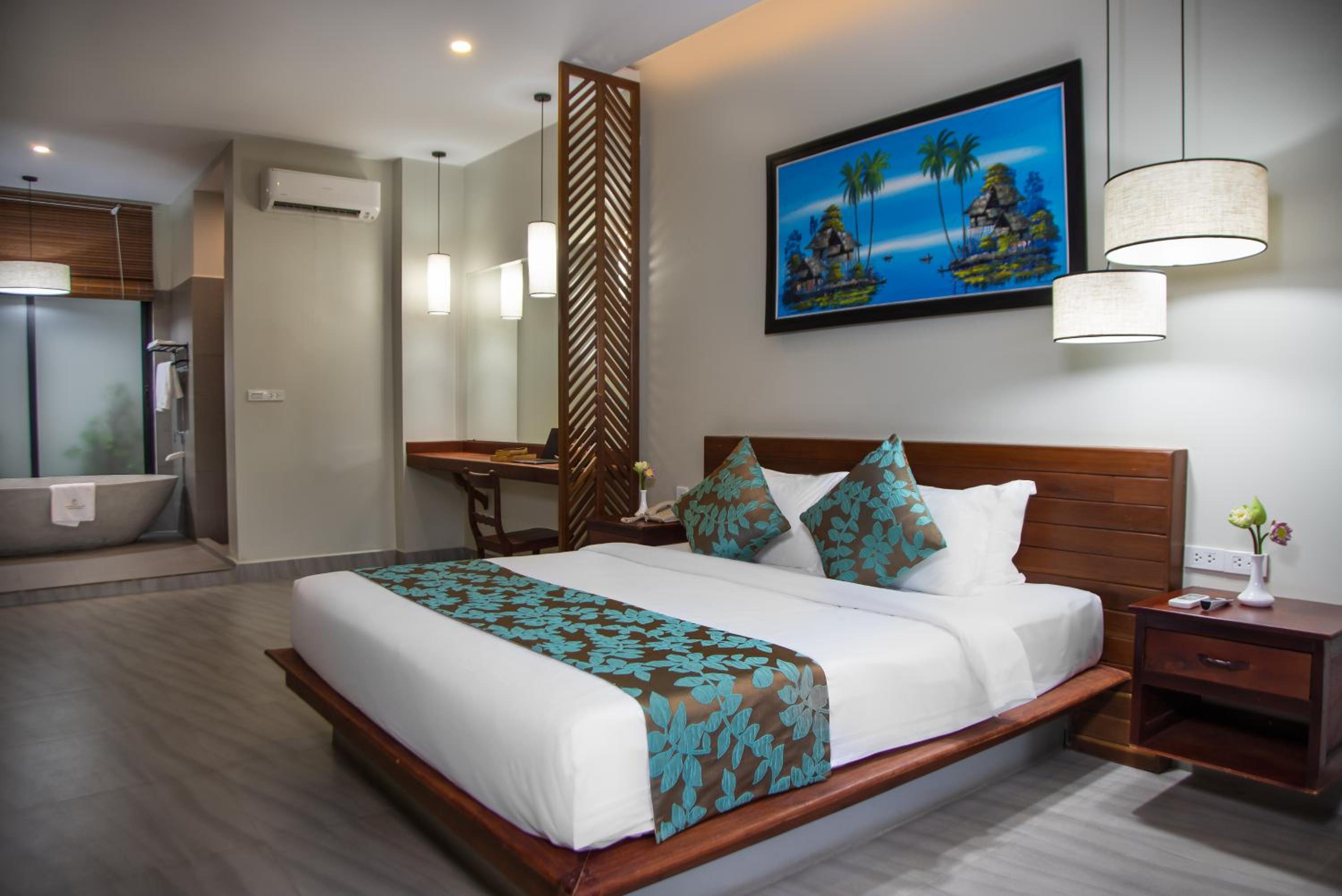 Cabana Suite with Pool Access - Photo 5