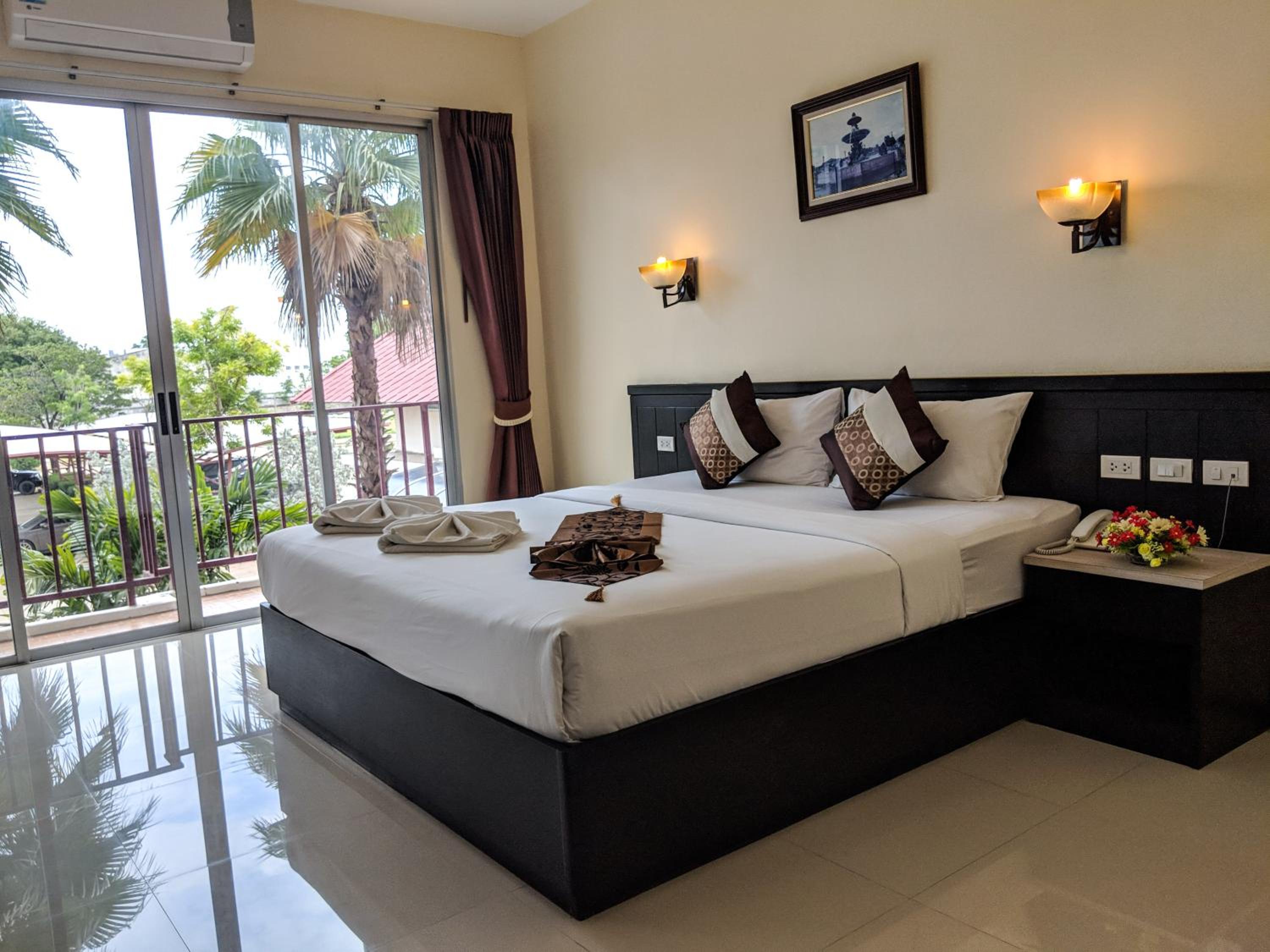 Superior King Room
