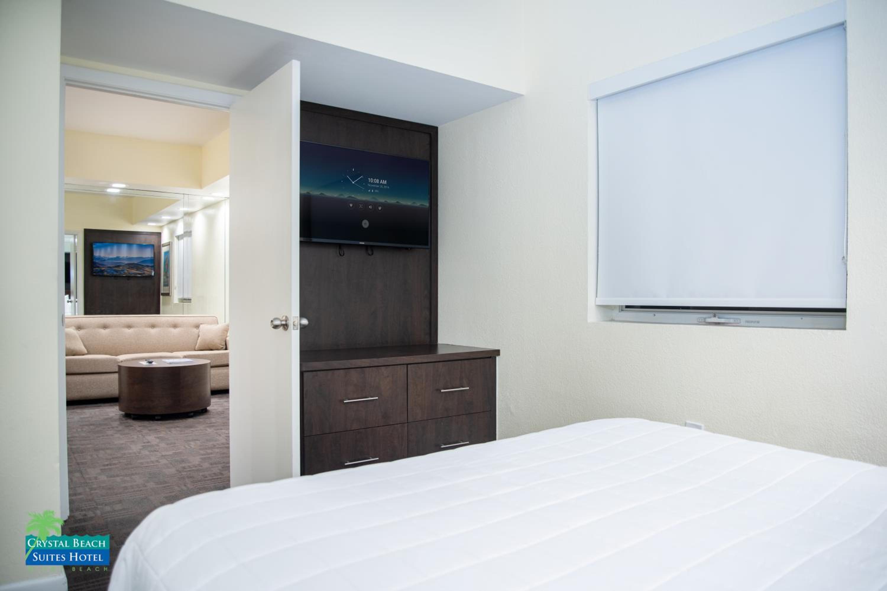 Queen Suite - Photo 2