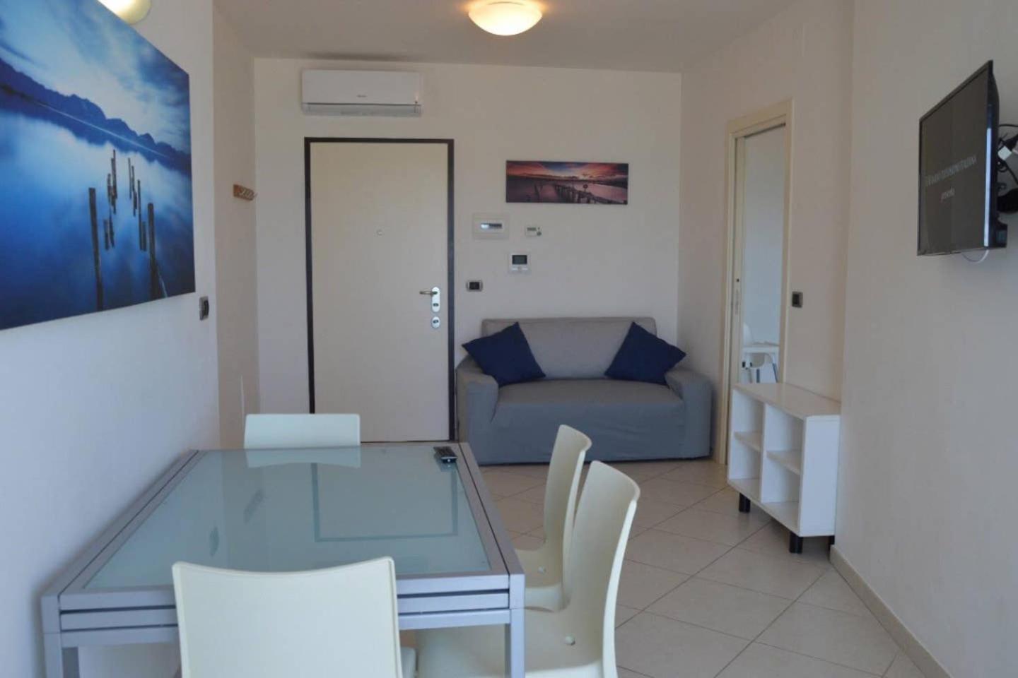 Apartment with Sea View photo 1