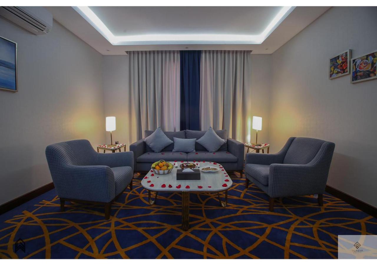Deluxe Suite - Photo 8