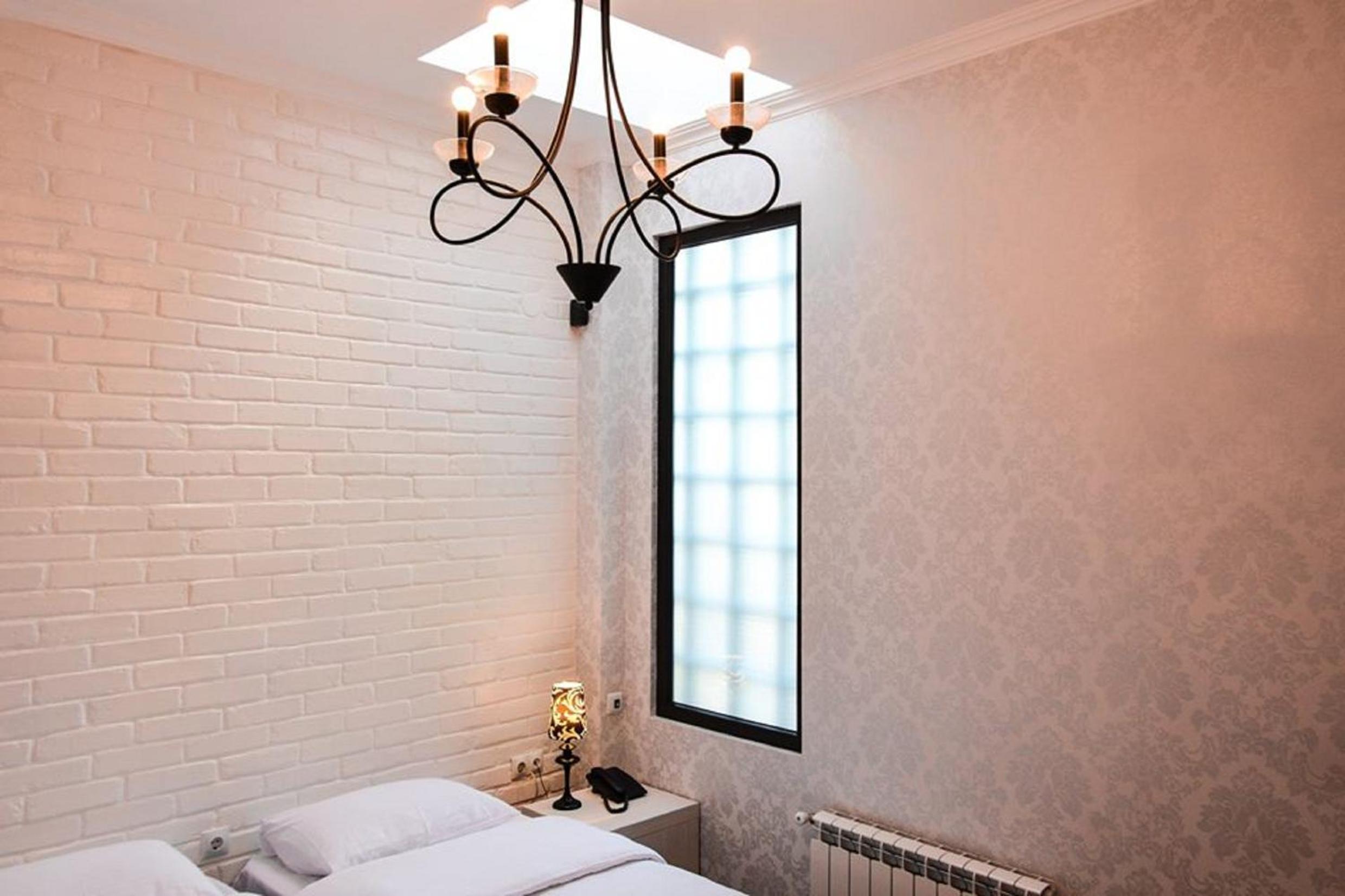 Small Double or Twin Room photo 2