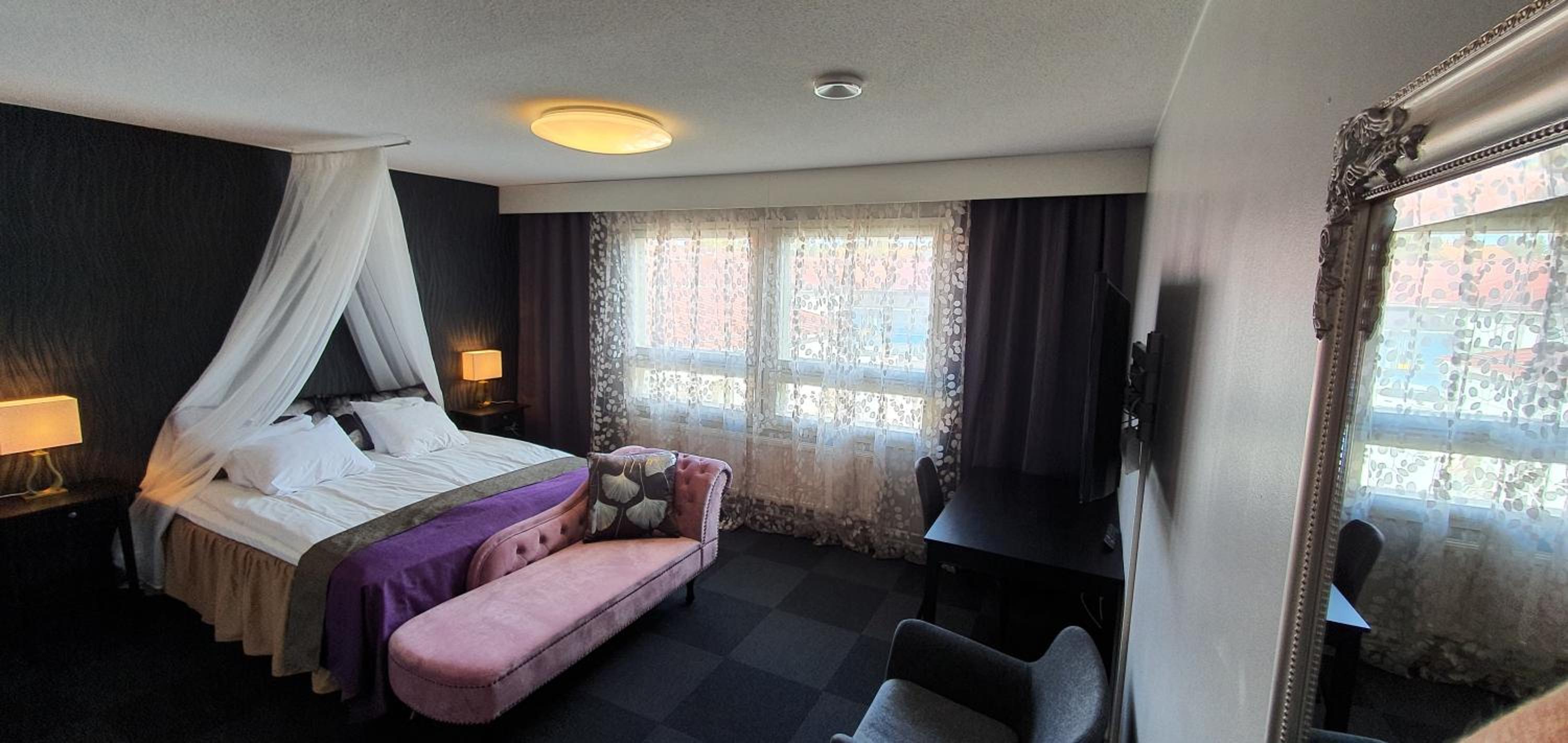 Superior Double or Twin Room photo 1