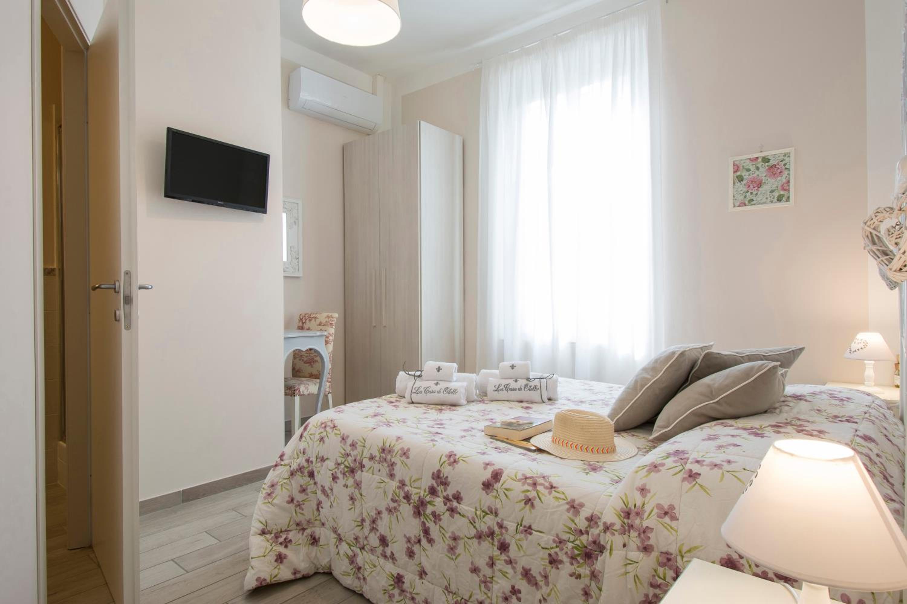 Double Room with Private Bathroom - Photo 5