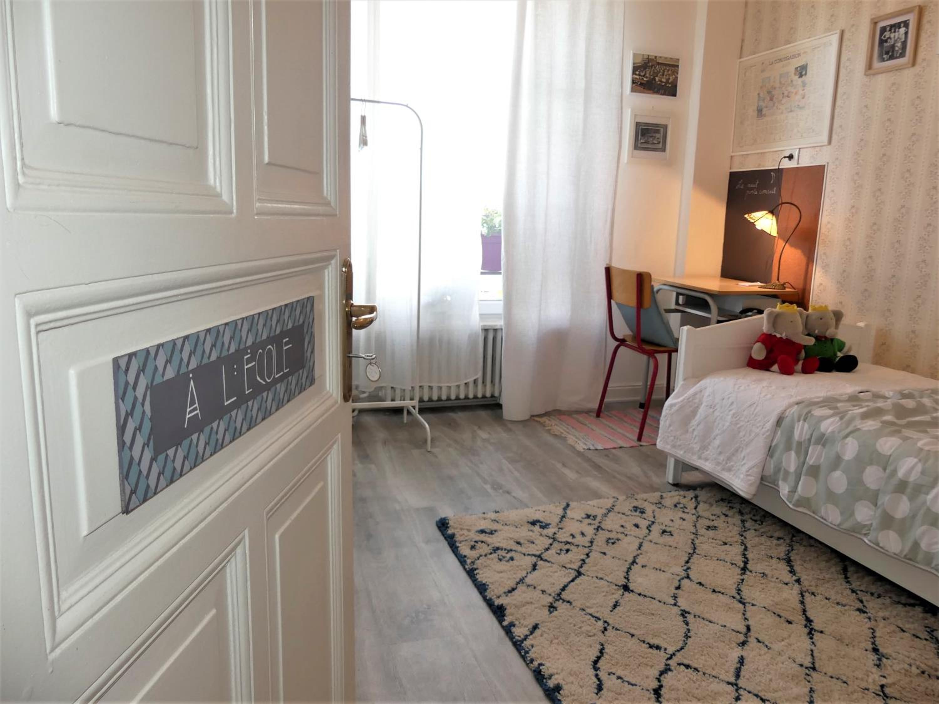 Standard Single Room with Shared Bathroom photo 1