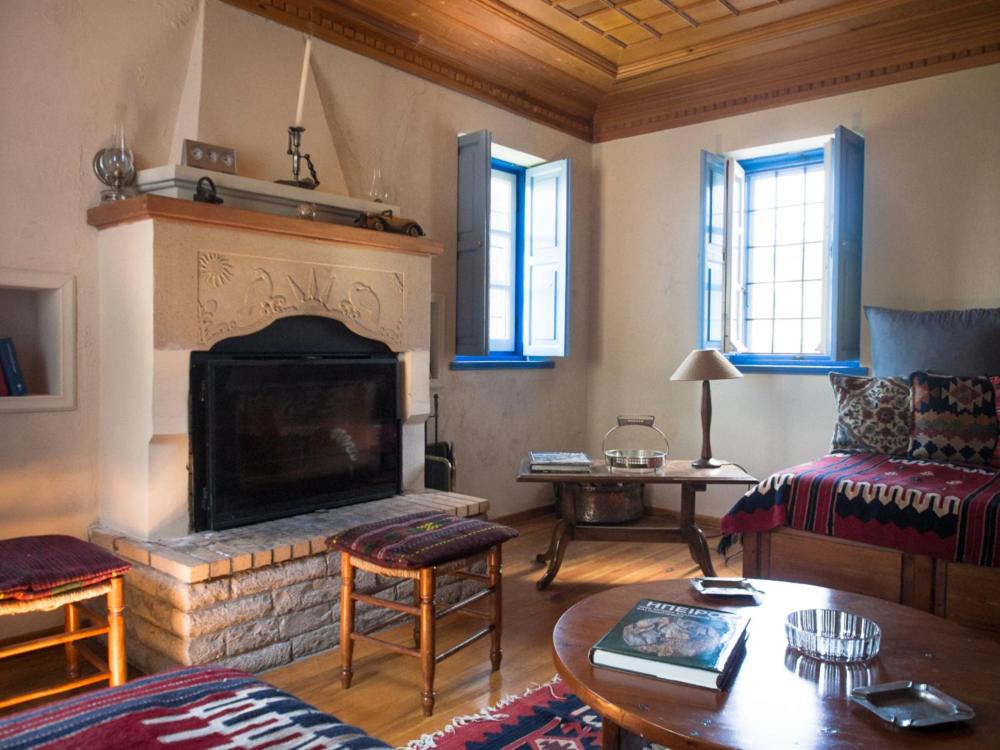 Three-Bedroom Chalet photo 2
