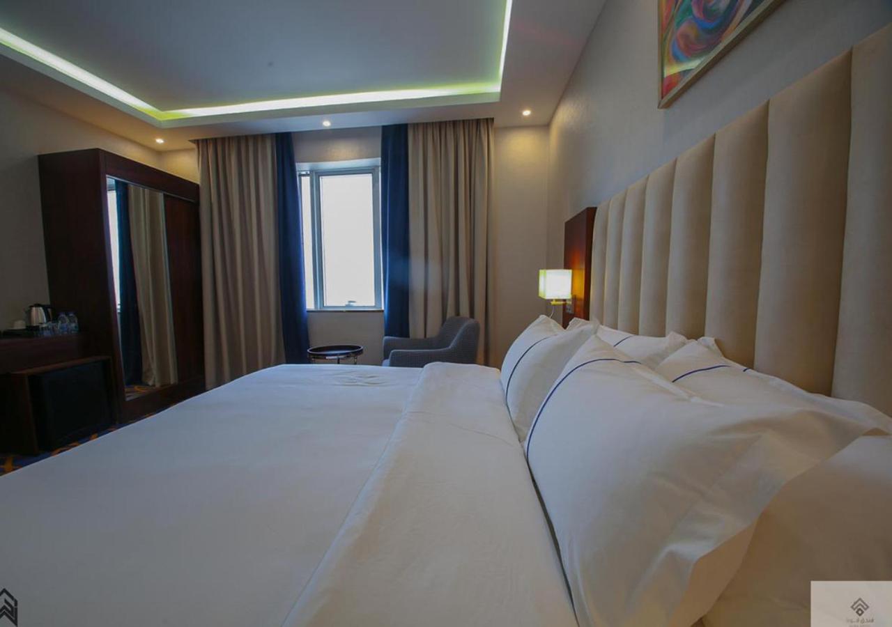 Deluxe Suite - Photo 1