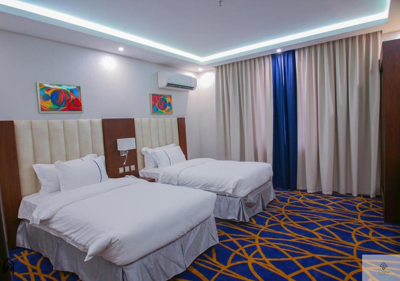 Deluxe Suite - Photo 3