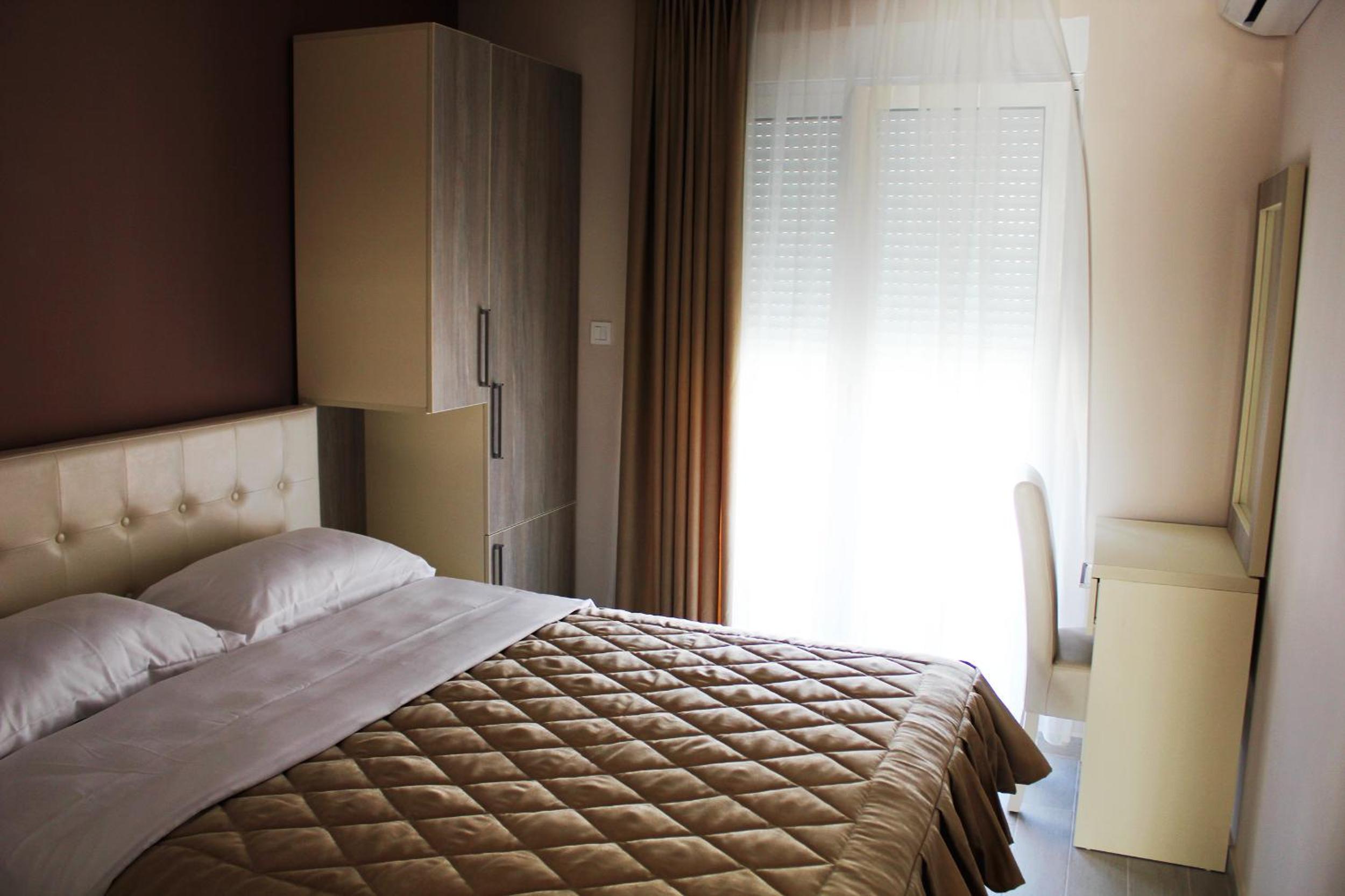 Classic Single Room with Balcony