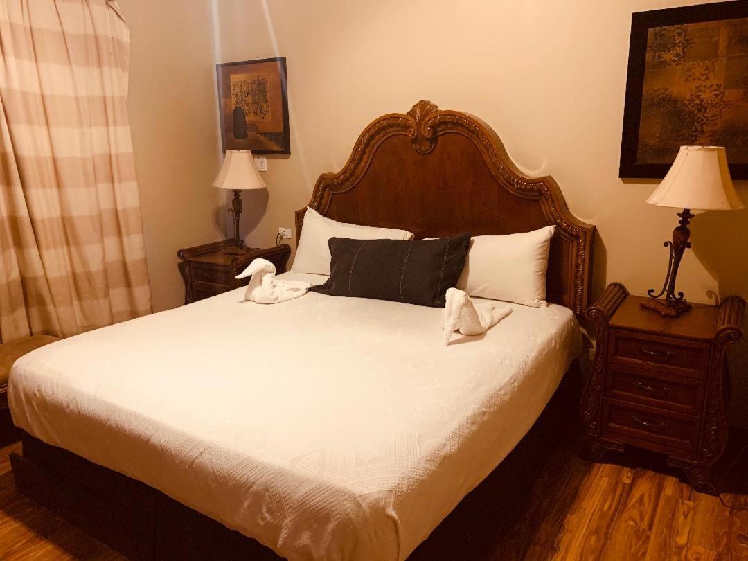 Deluxe King Room photo 3