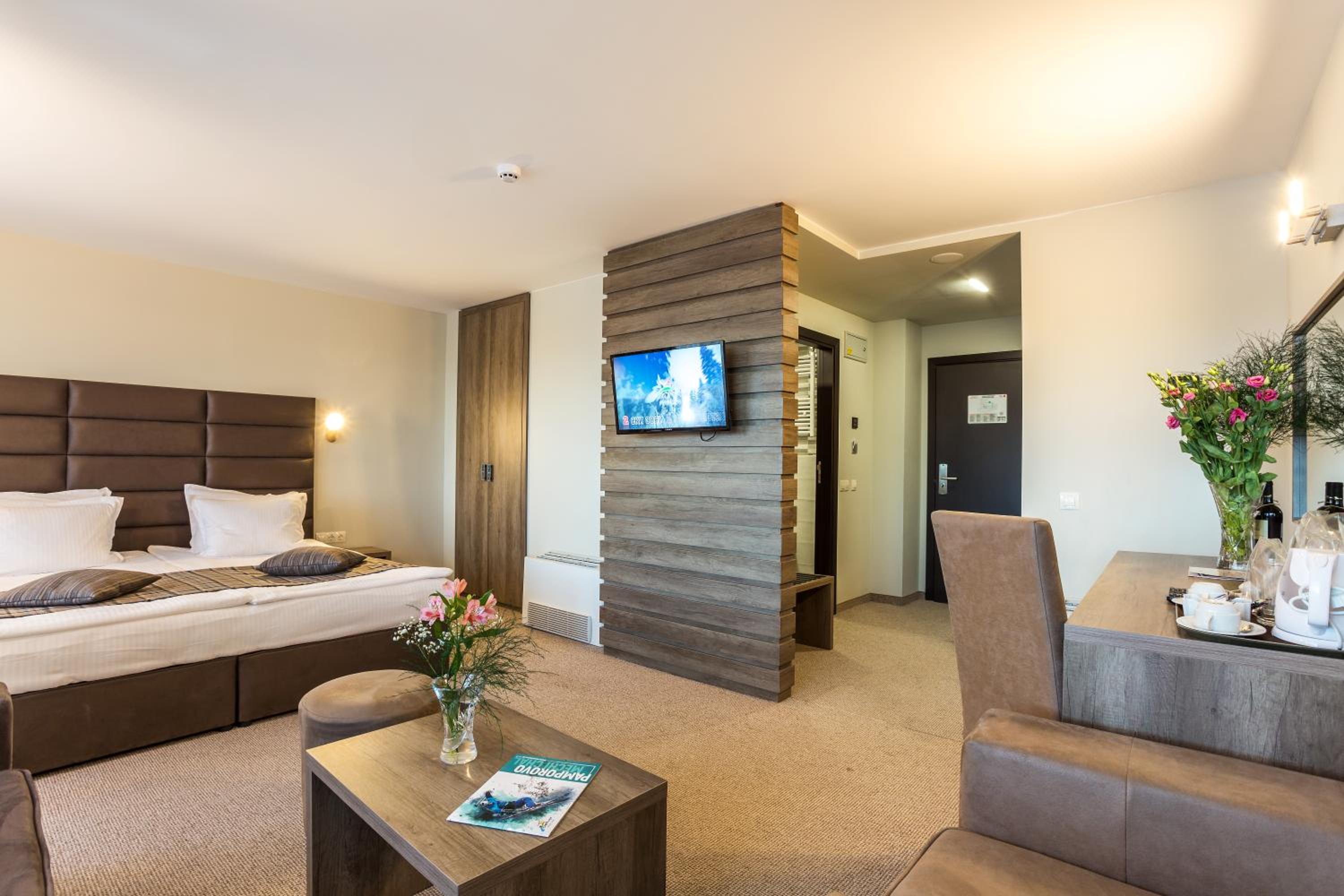 Junior Suite - Photo 1