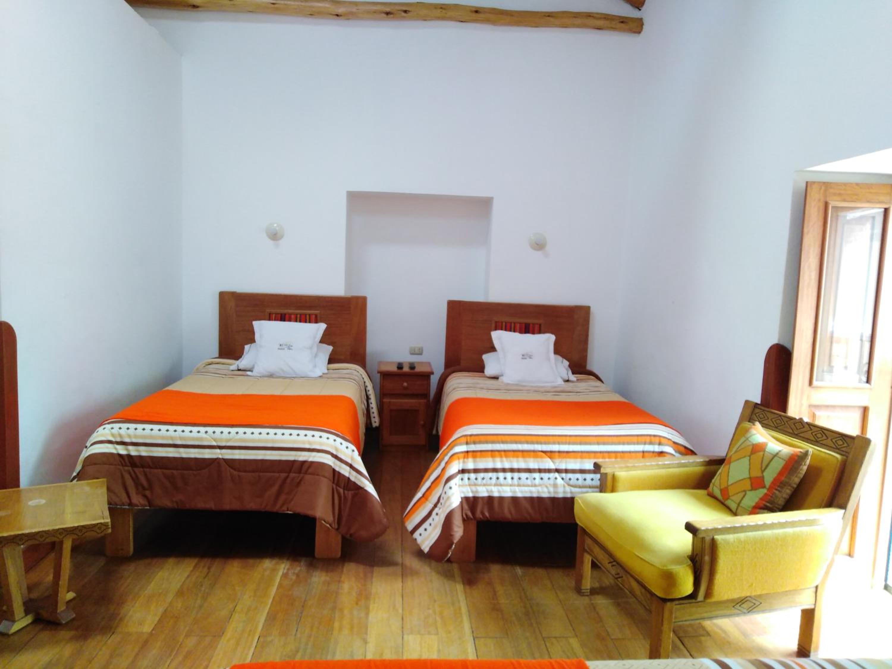 Standard Twin Room photo 3