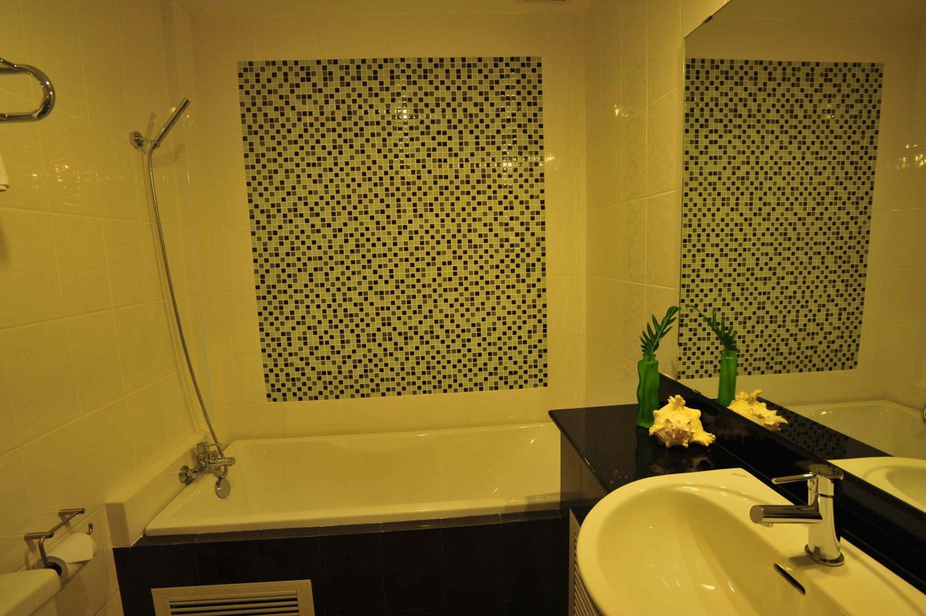 Luxury Double Room with Pool Access photo 3