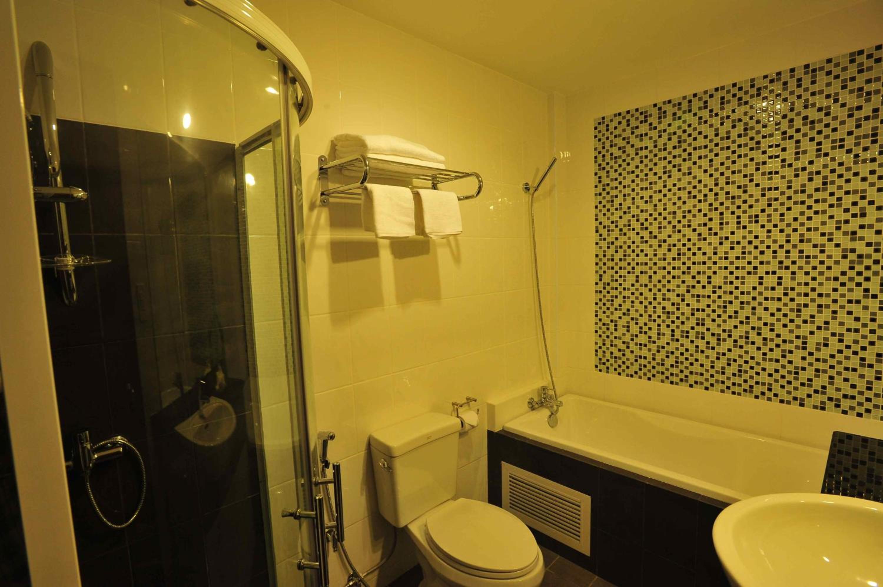 Deluxe Double Room with Pool Access photo 2
