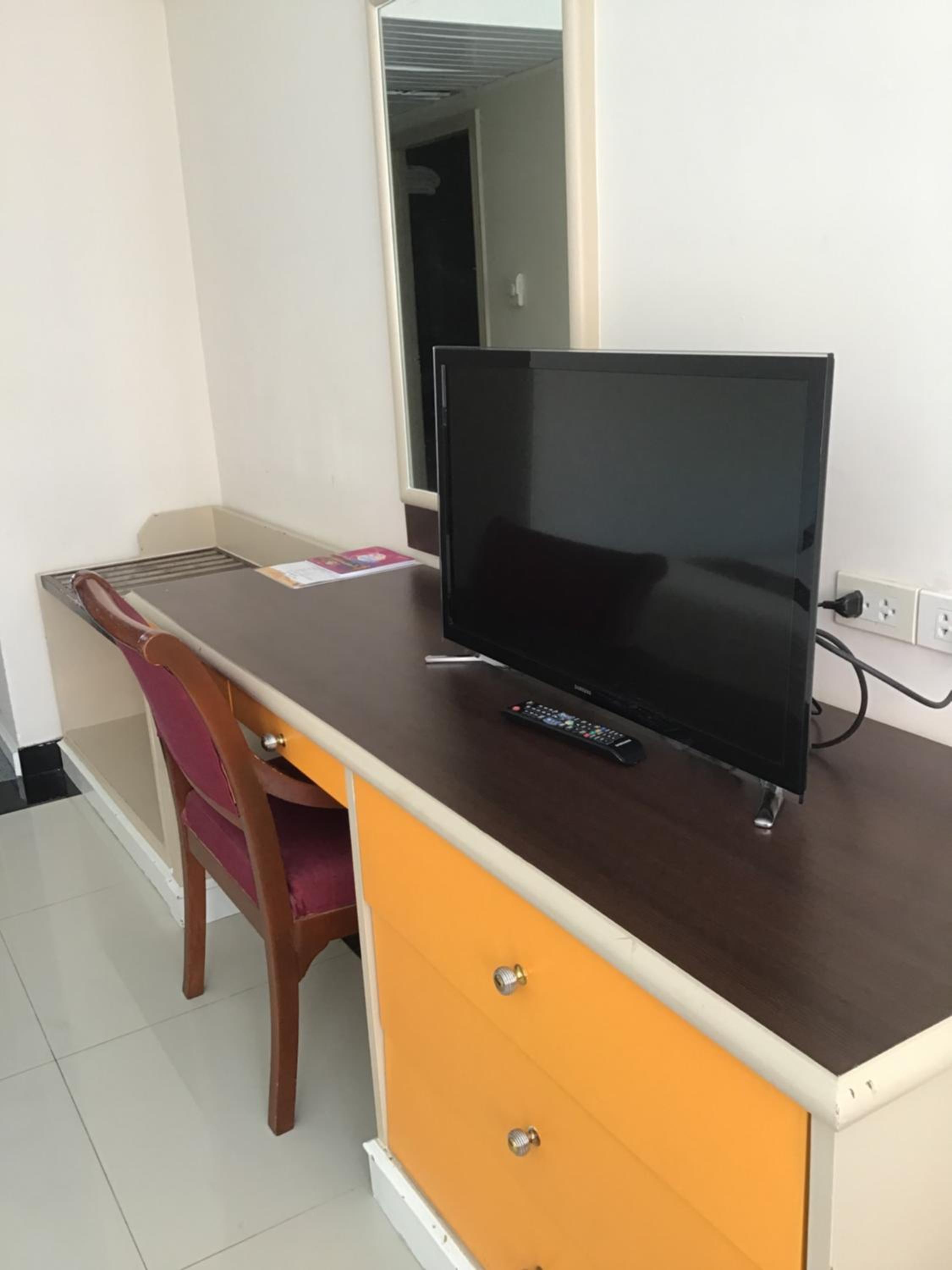 Large Double or Twin Room - Photo 4