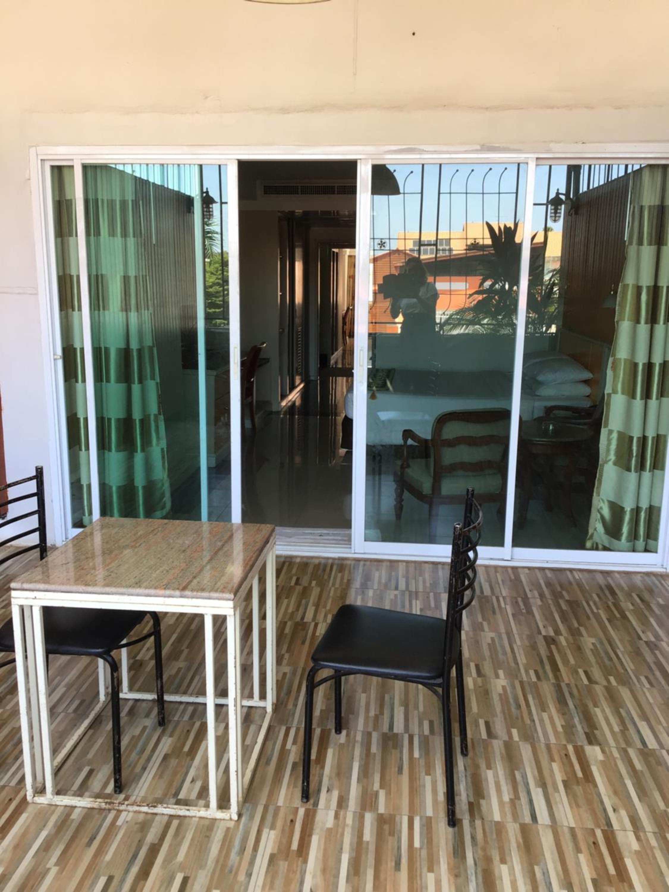 Large Double or Twin Room - Photo 8