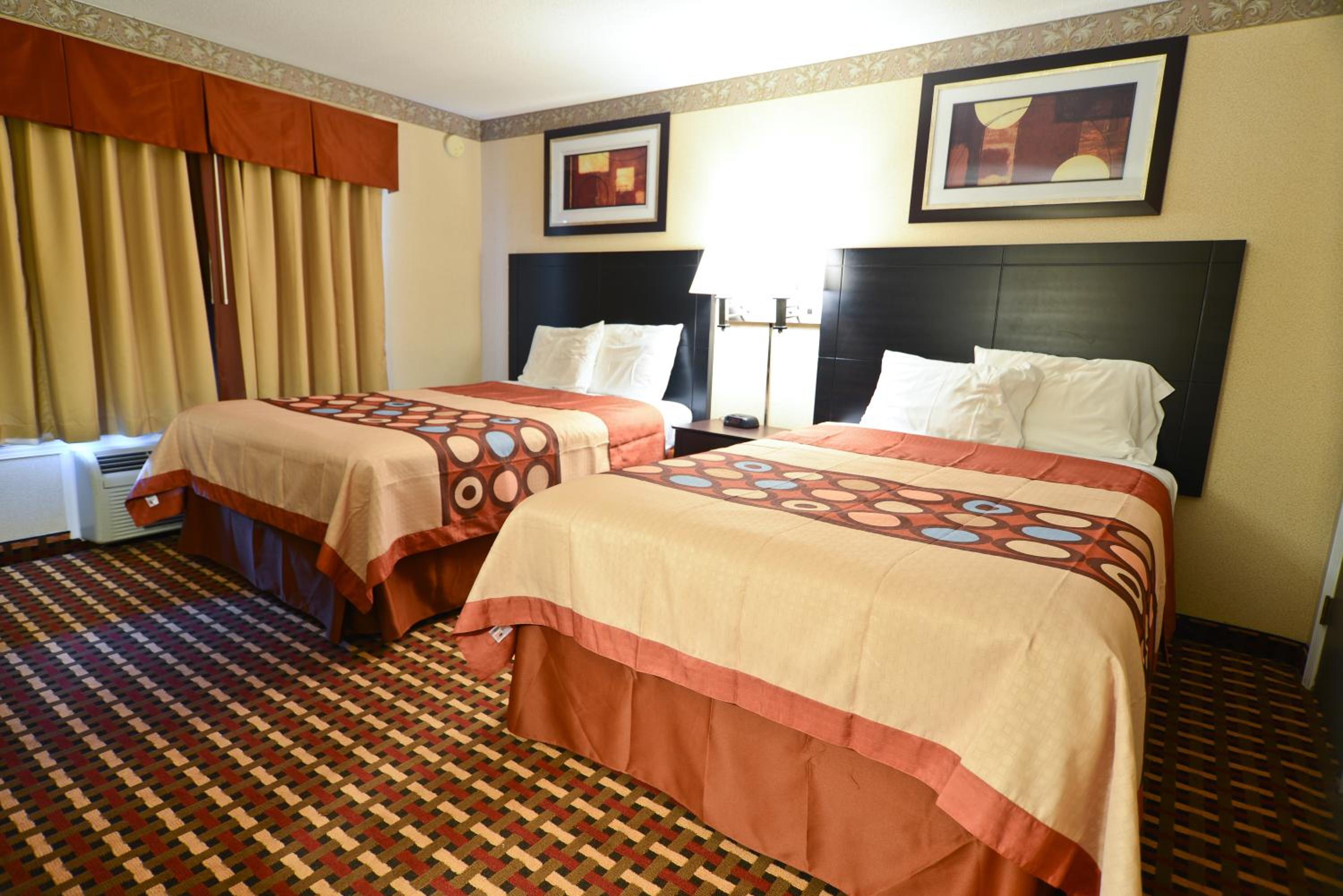 Double Room with Two Double Beds - Smoking