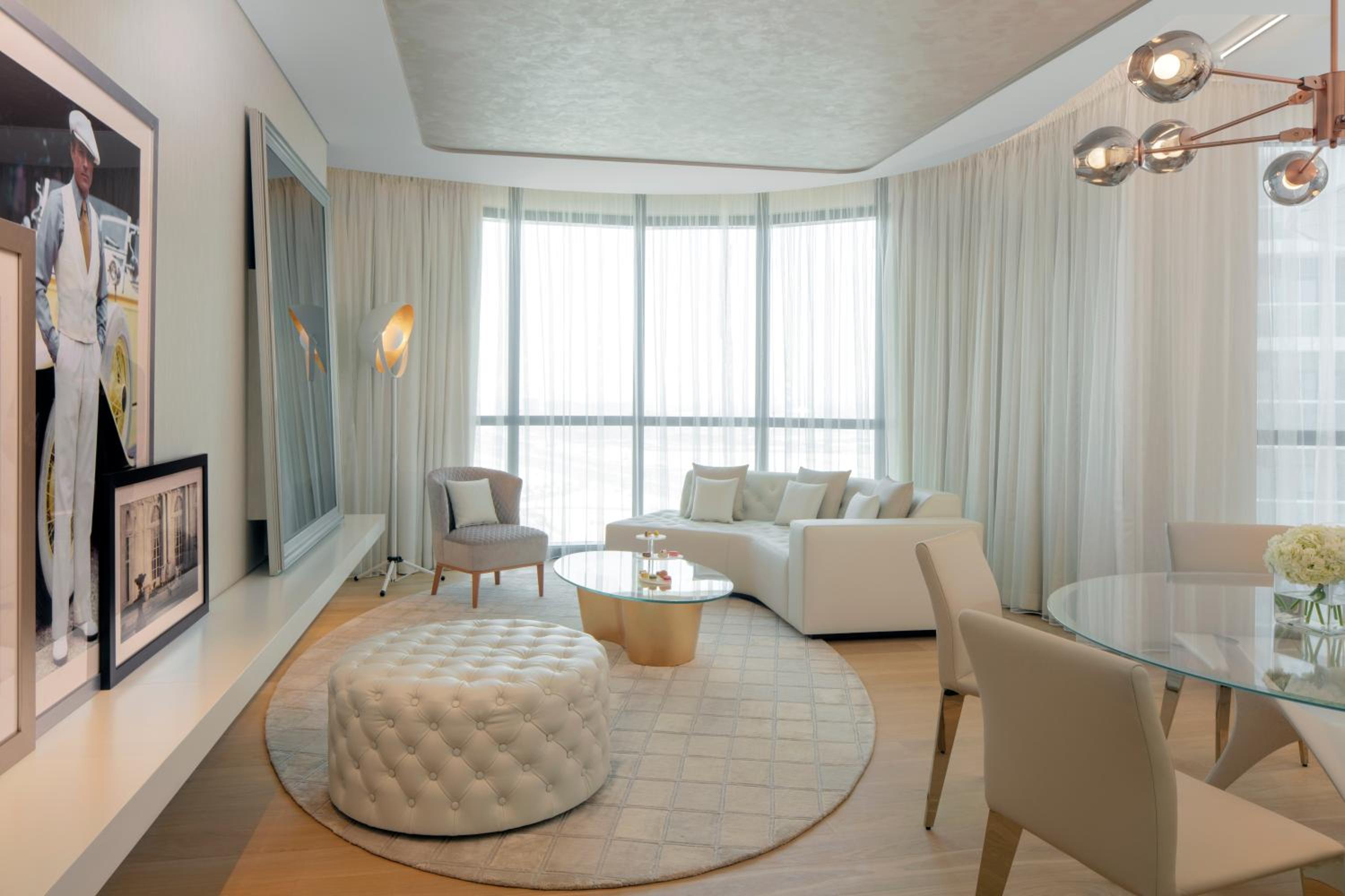 Charleston Suite thumbnail 5
