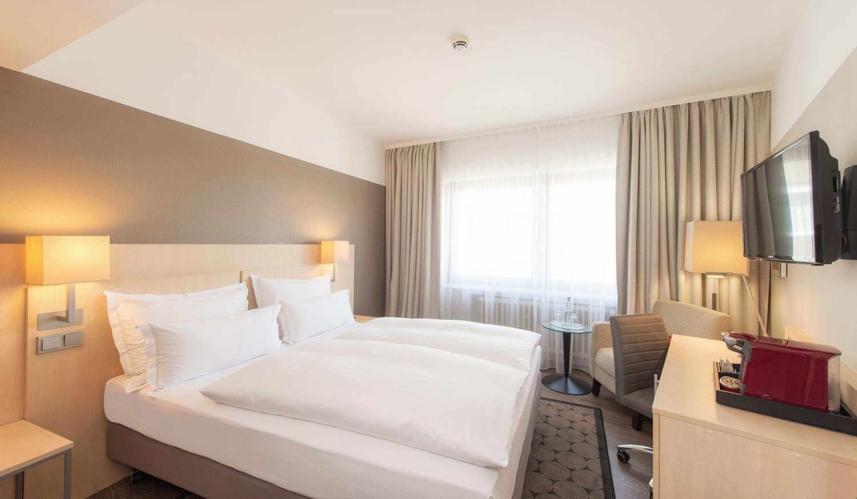 Economy Double Room - Photo 3