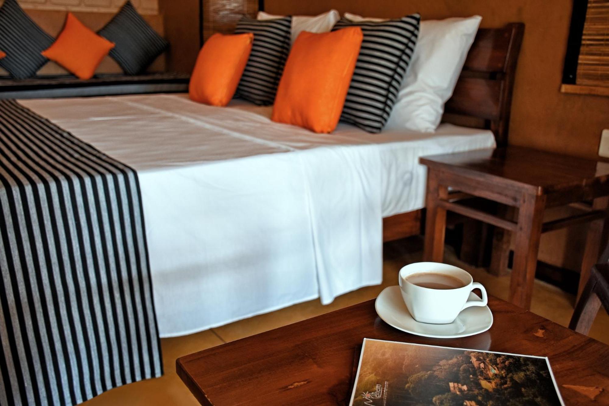 Deluxe Double Room with Sea View - Photo 7