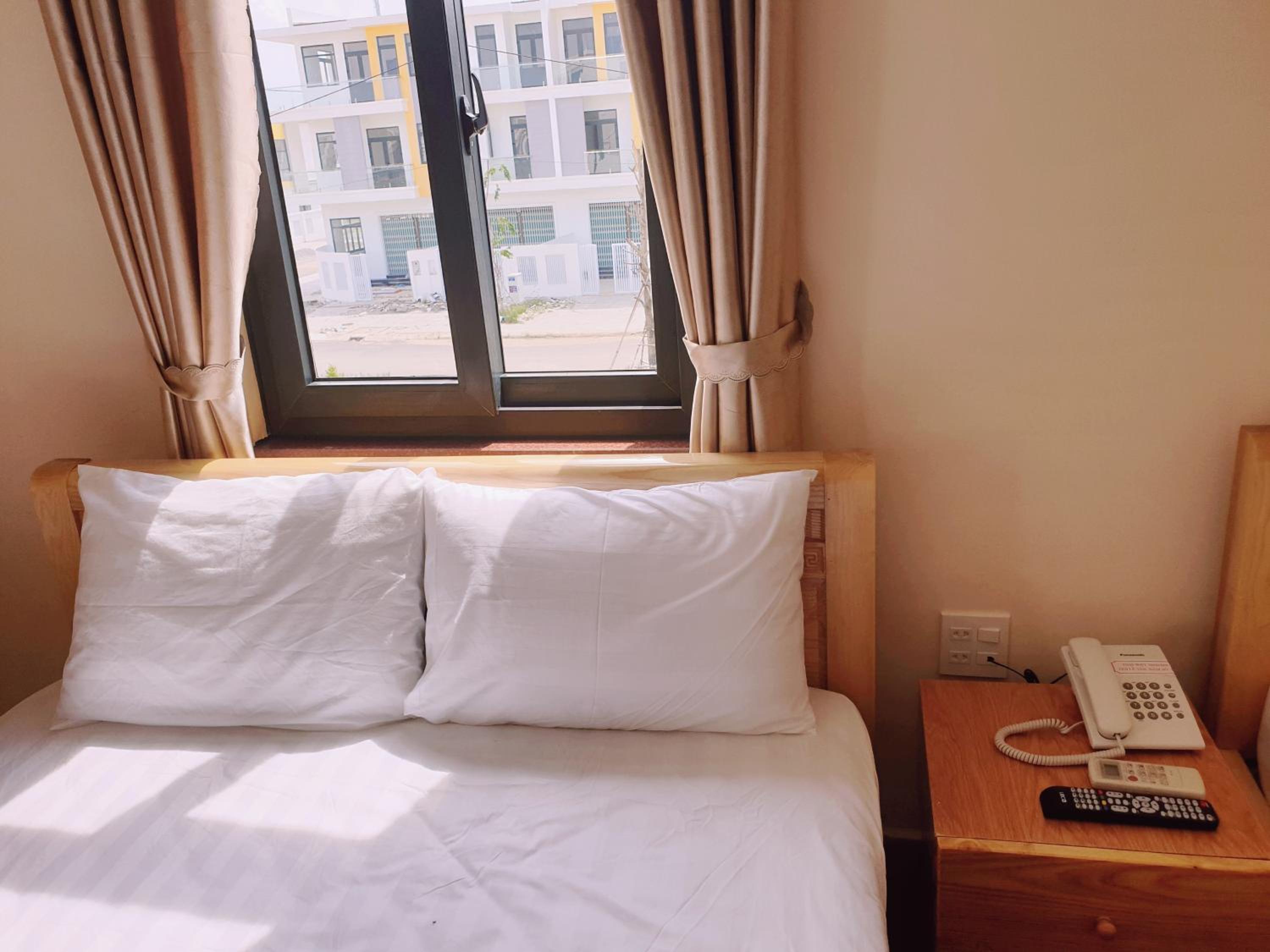 Quadruple Room with Garden View - Photo 10