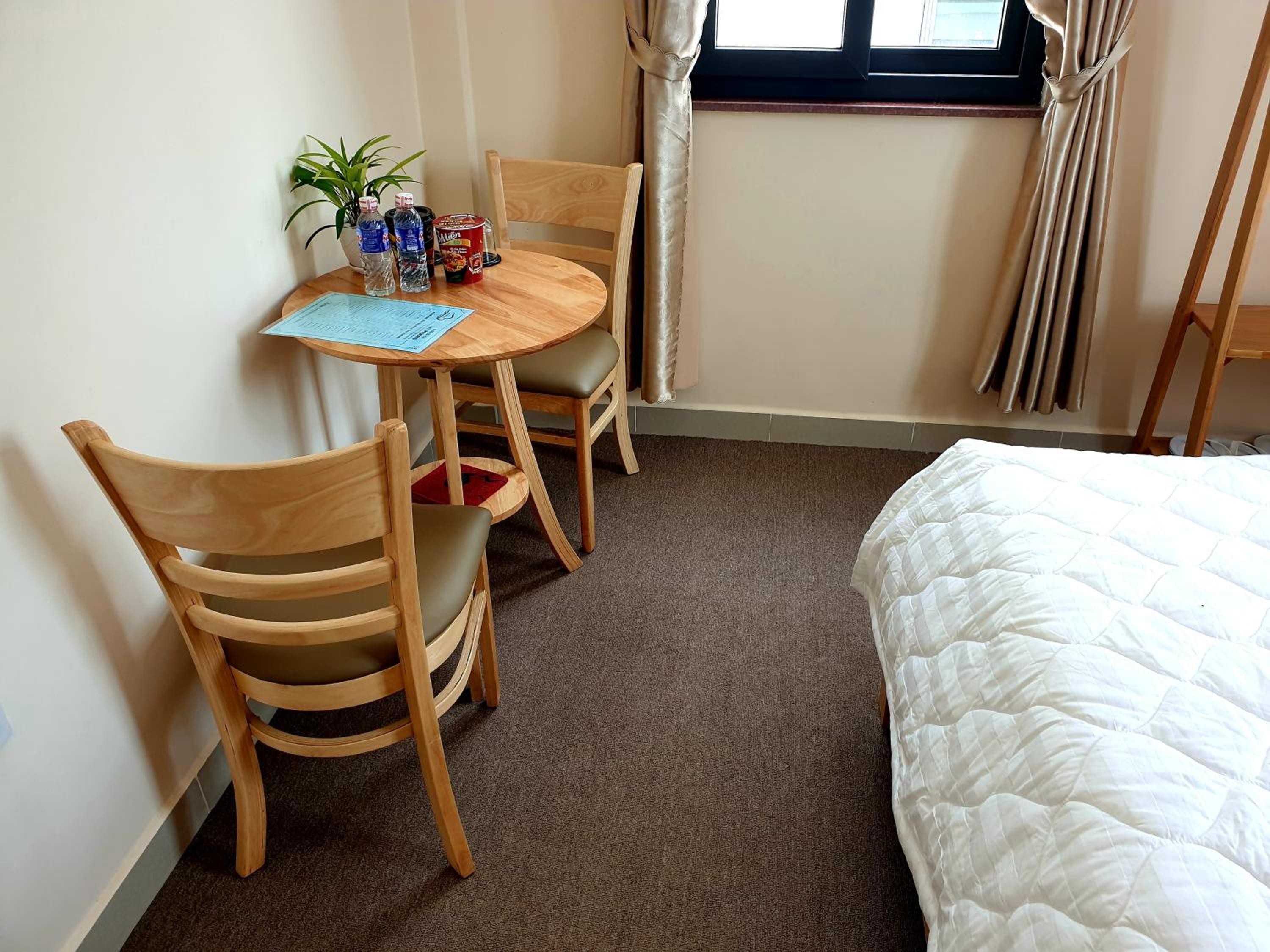 Quadruple Room with Garden View - Photo 11