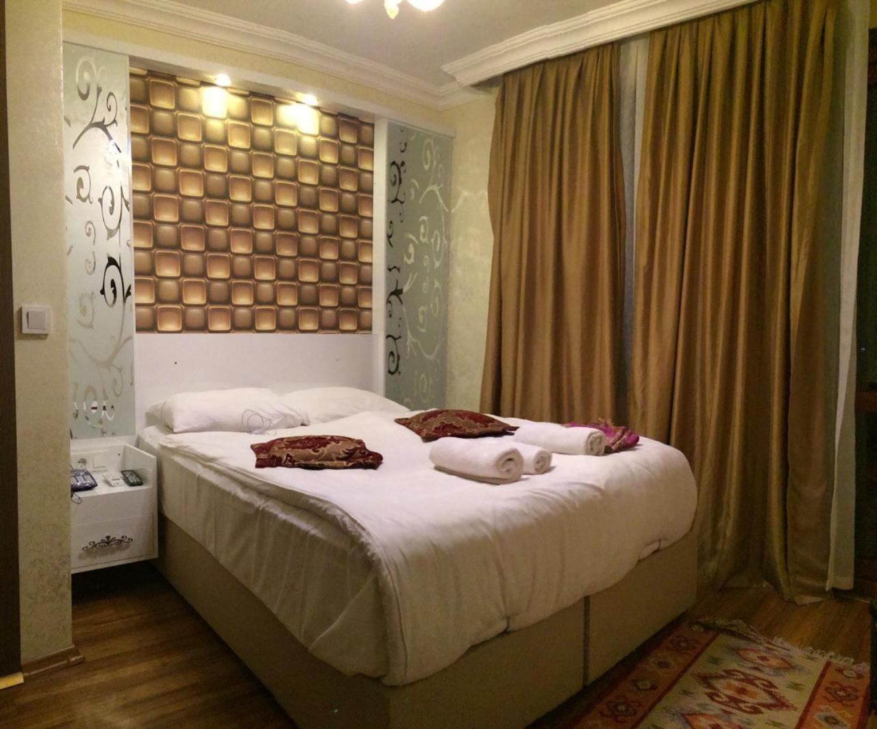 Deluxe Double Room with Balcony and Sea View photo 2