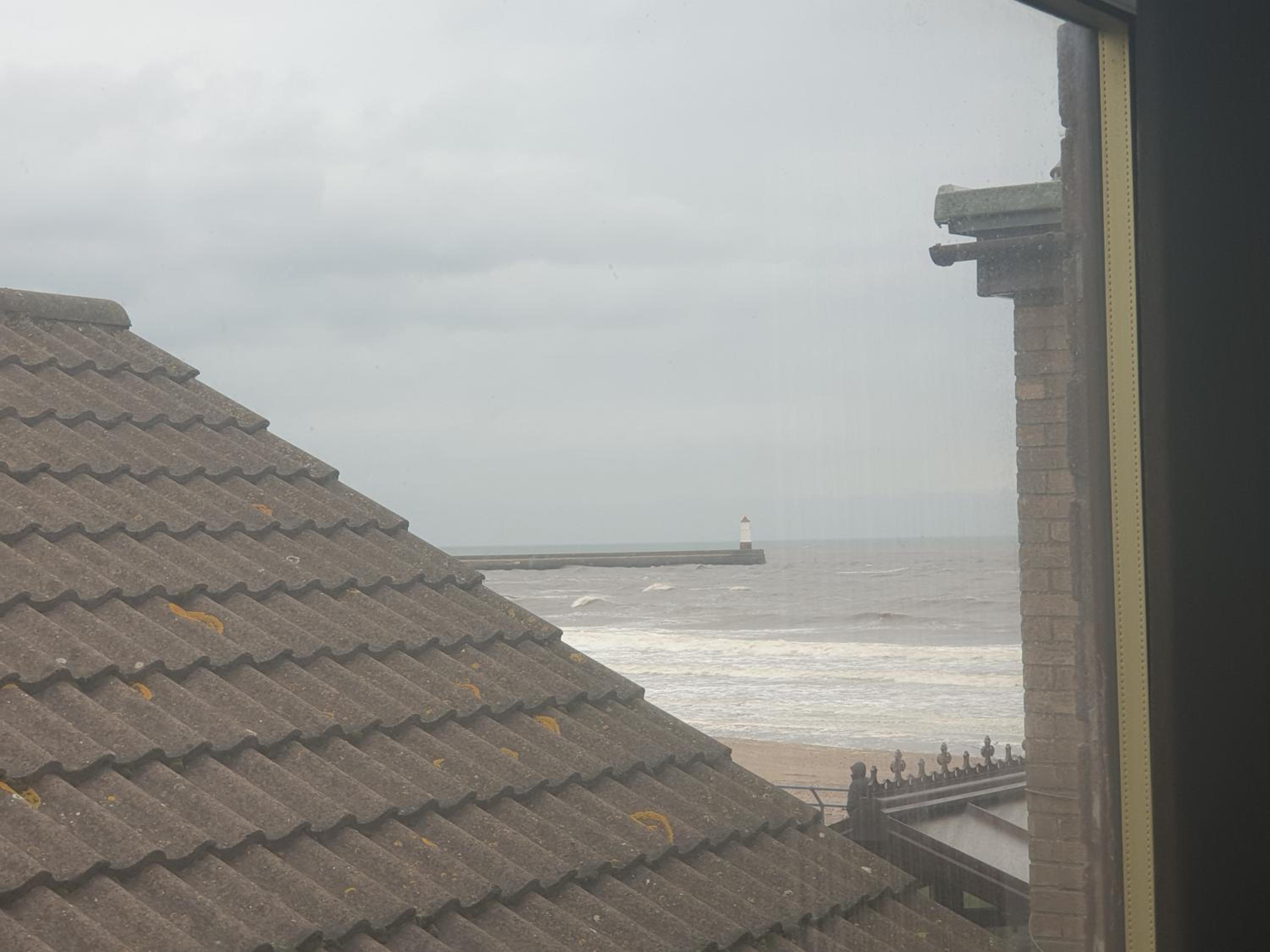 Wolf - Standard Twin Room with Sea View and Ensuite